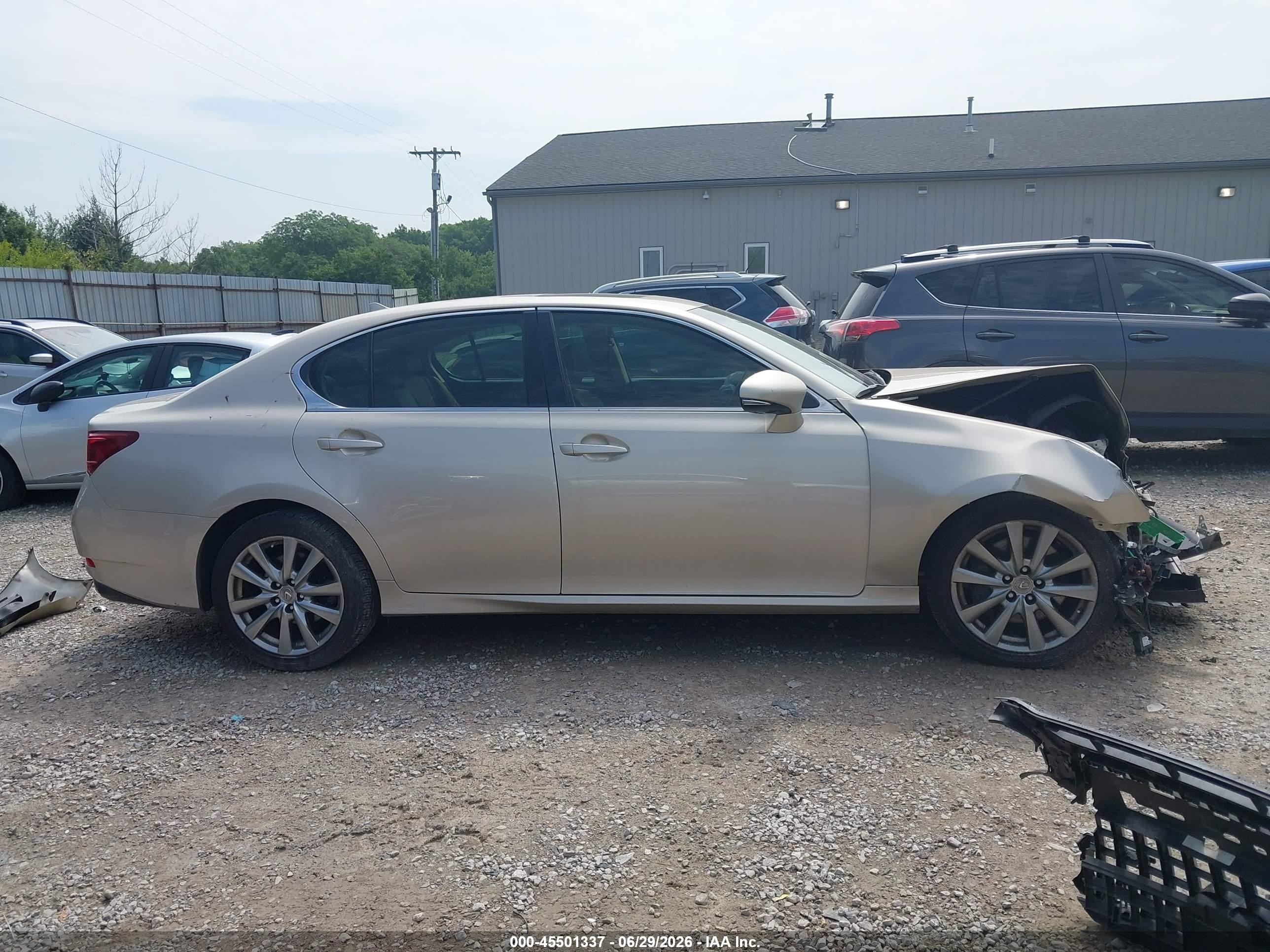 2013 Lexus Gs 350   Gold vin: JTHCE1BL1D5001807