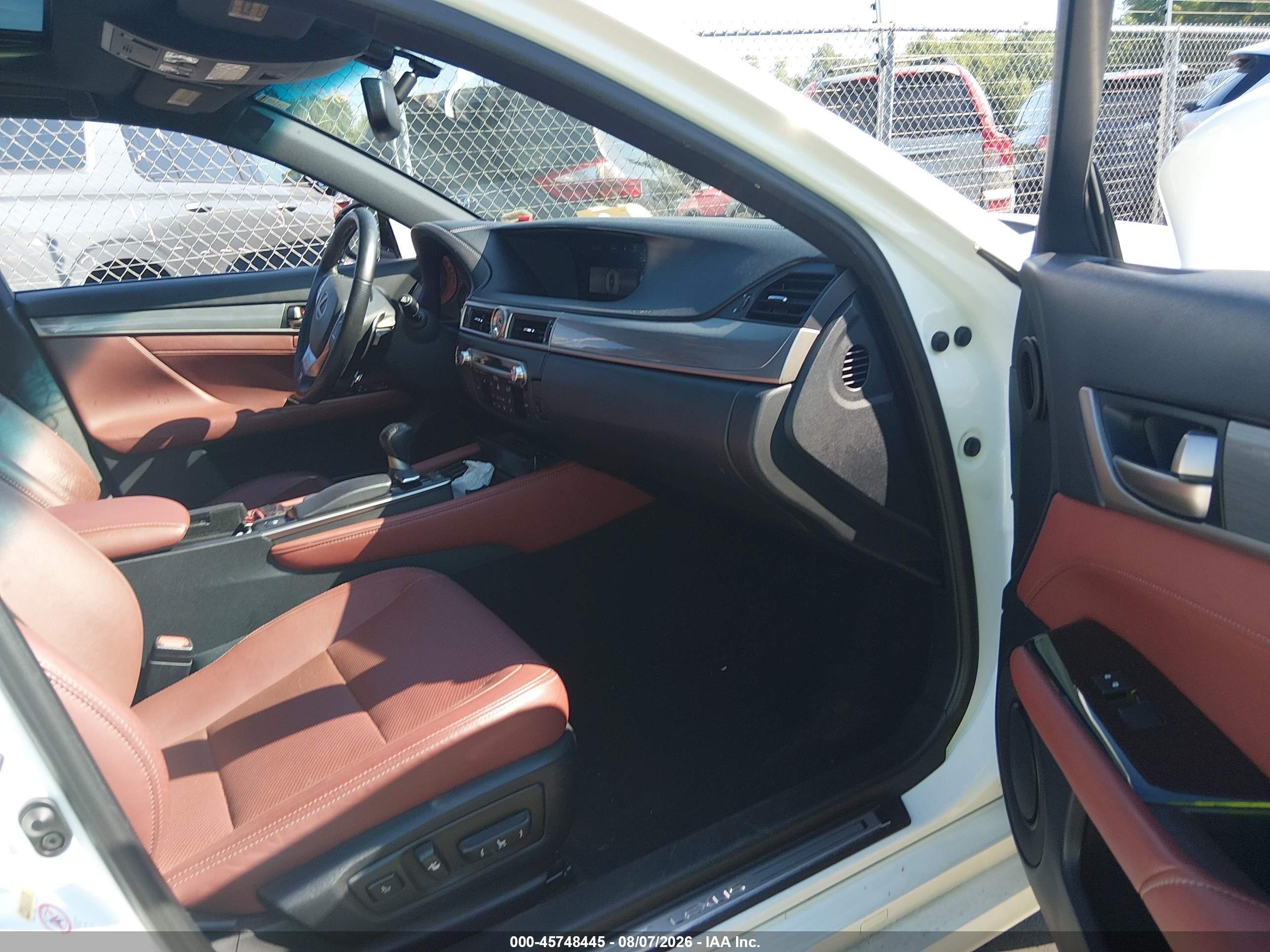 2015 Lexus Gs 350   White vin: JTHCE1BL2FA008128