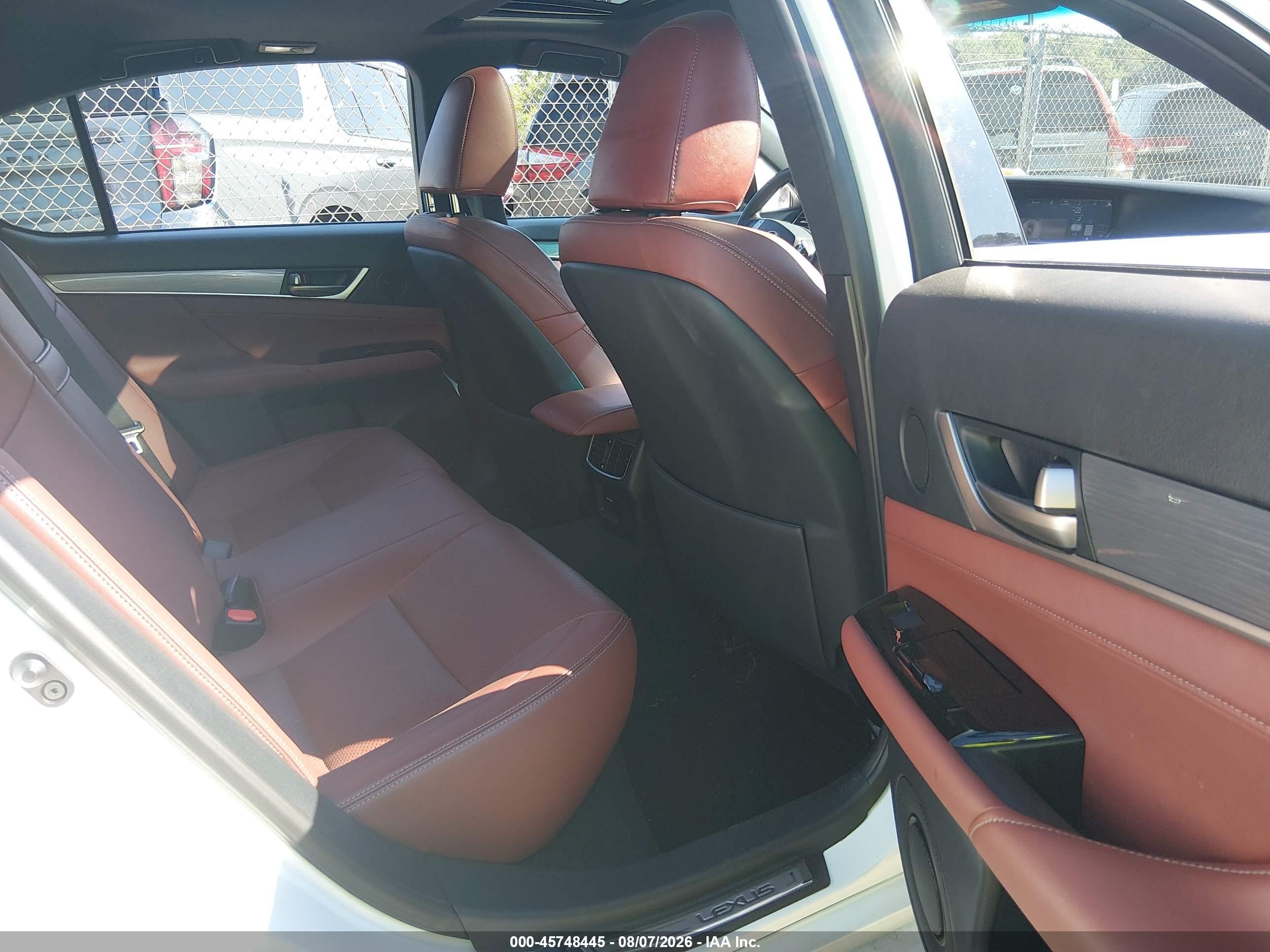 2015 Lexus Gs 350   White vin: JTHCE1BL2FA008128