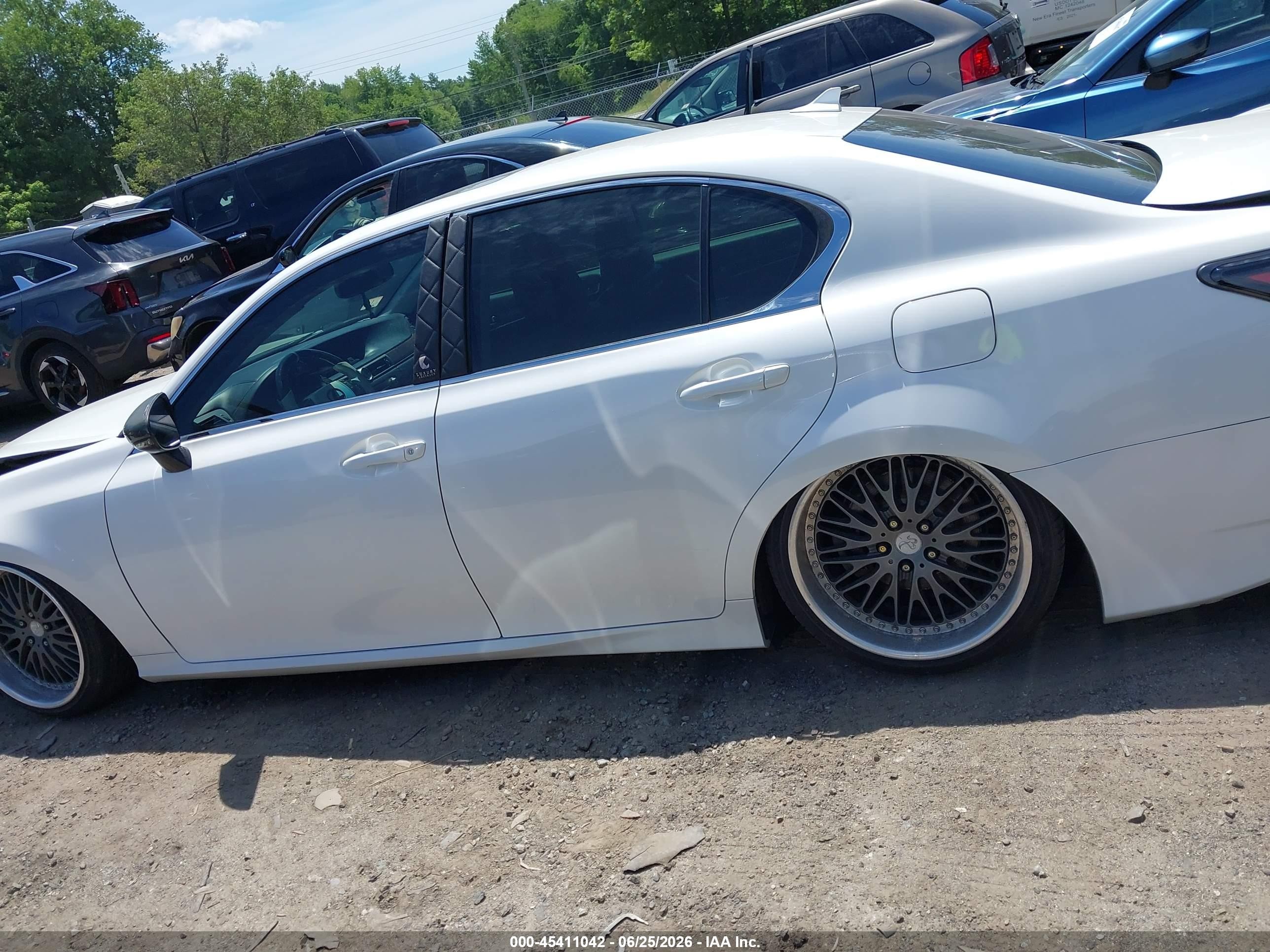 2013 Lexus Gs 350   White vin: JTHCE1BL4D5018195