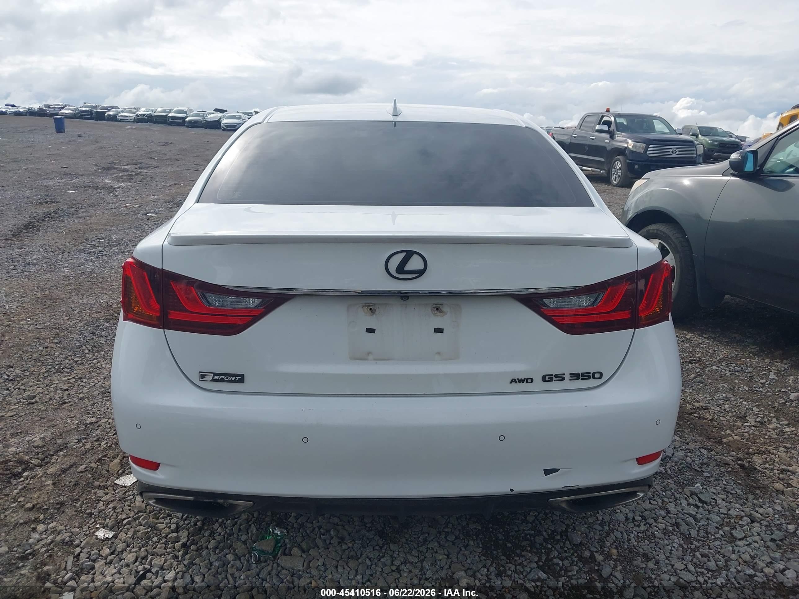 2015 Lexus Gs 350   White vin: JTHCE1BL4FA009376