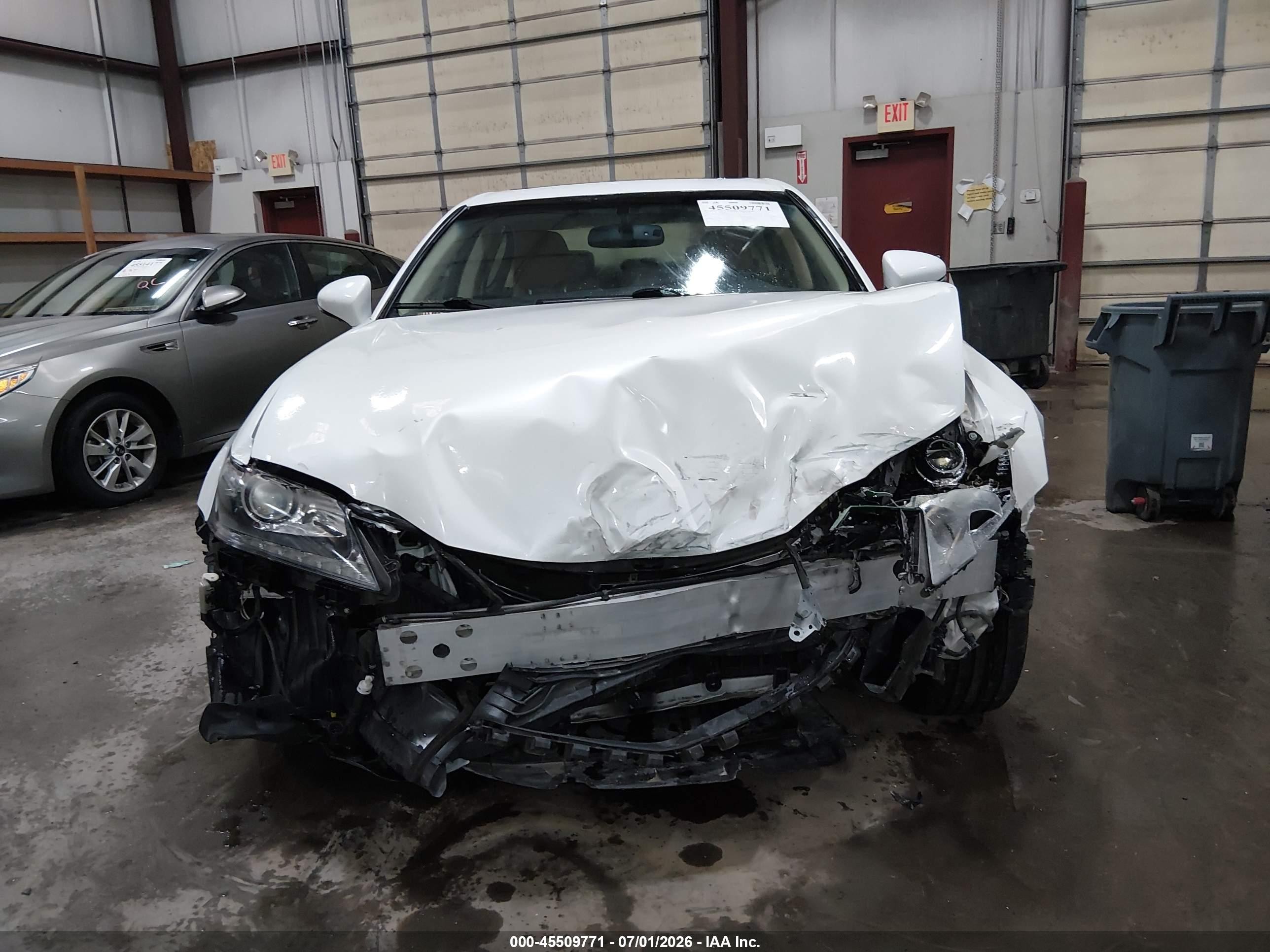 2013 Lexus Gs 350   White vin: JTHCE1BL5D5017329
