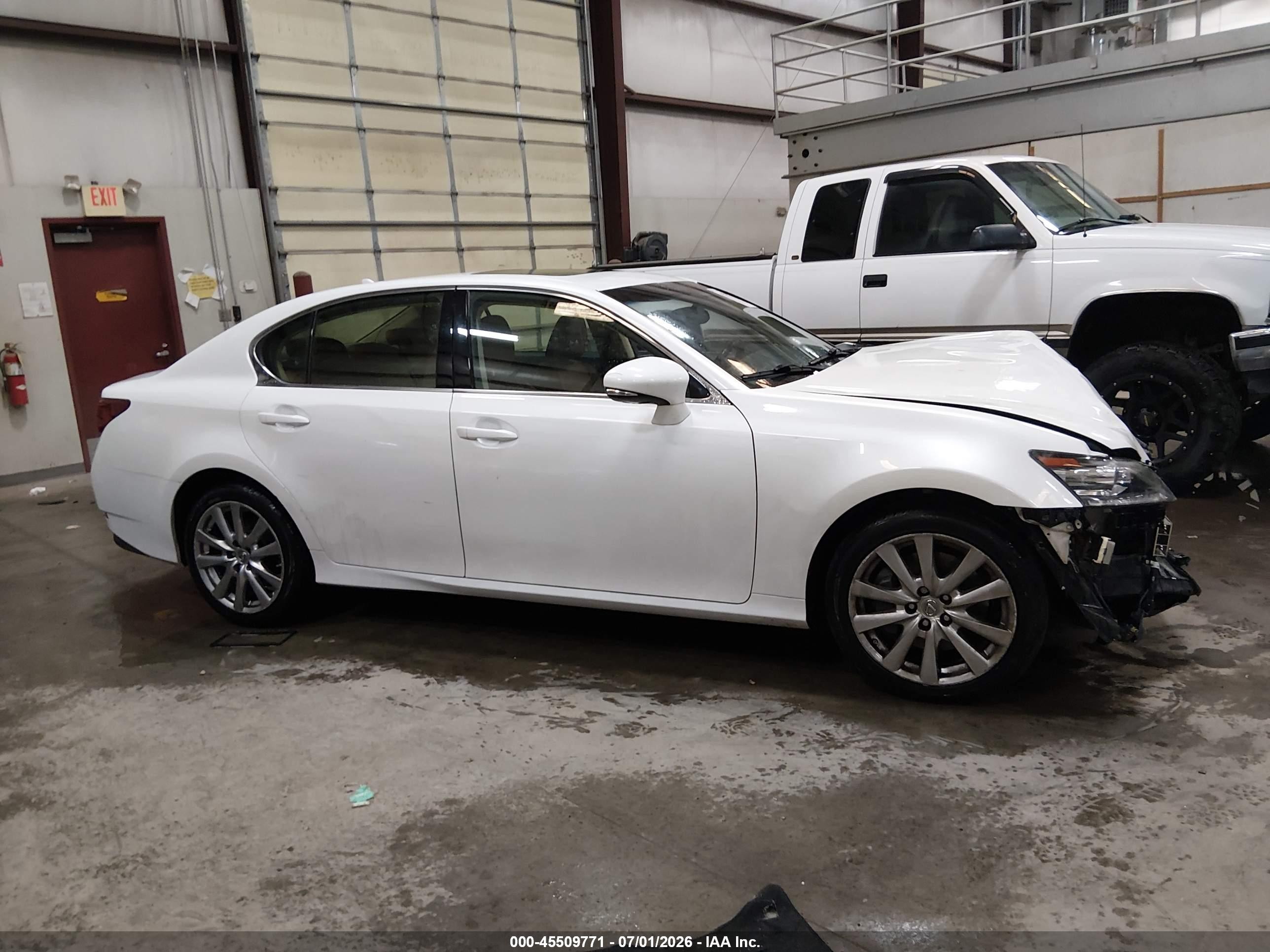 2013 Lexus Gs 350   White vin: JTHCE1BL5D5017329