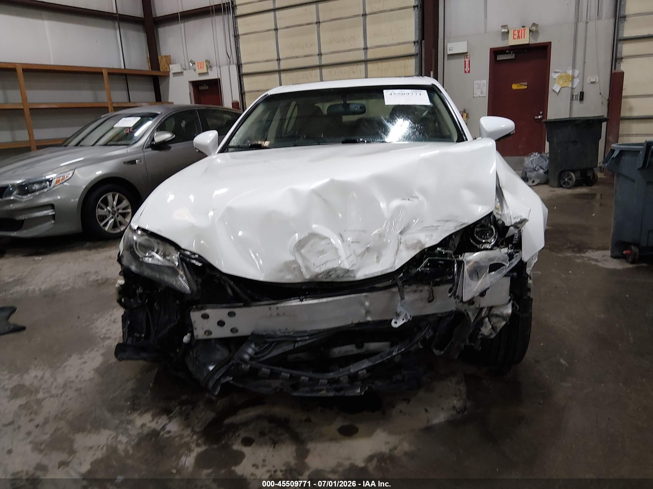 2013 Lexus Gs 350   White vin: JTHCE1BL5D5017329