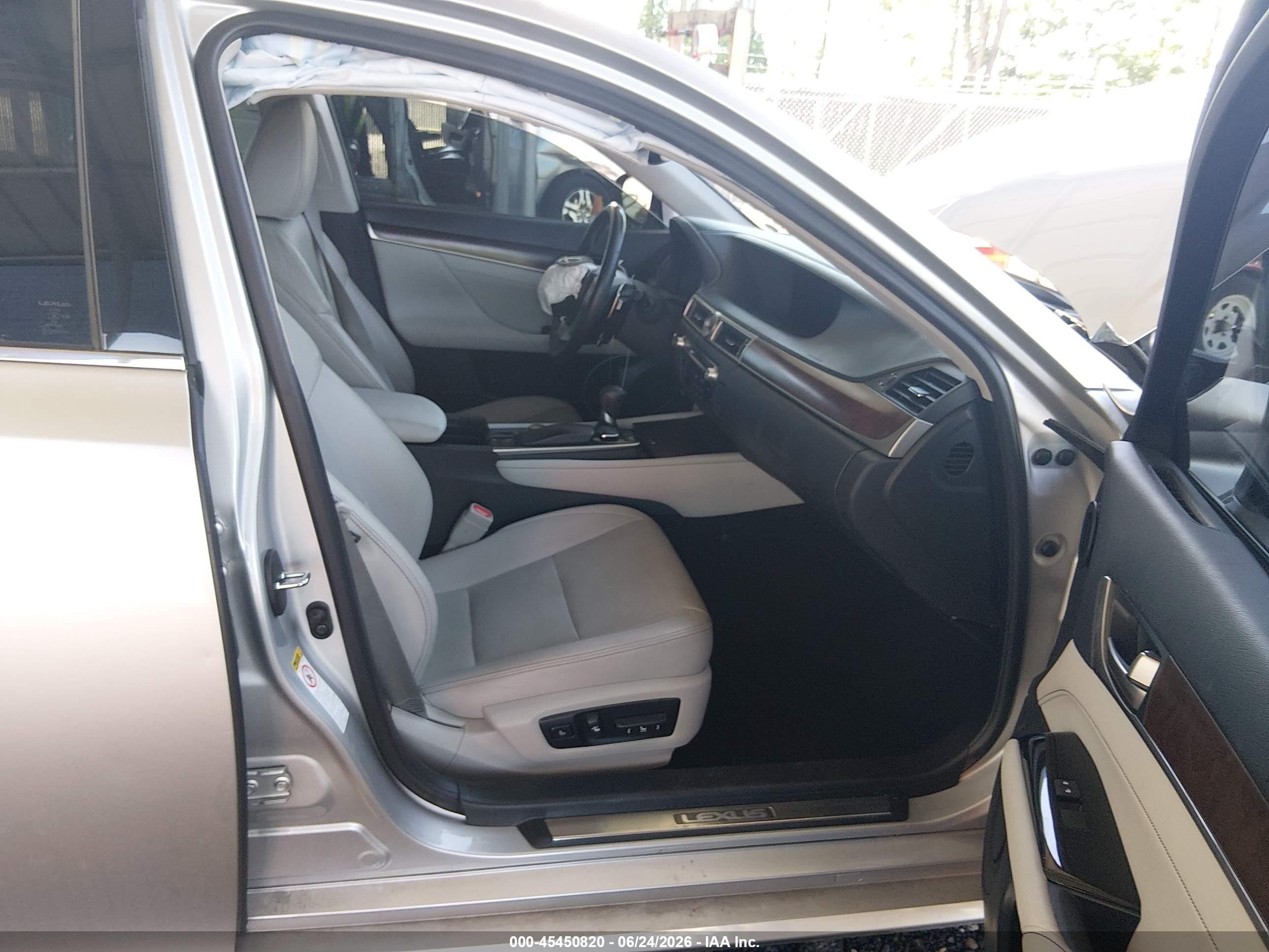 2014 Lexus Gs 350   Серебряный vin: JTHCE1BL7E5023036