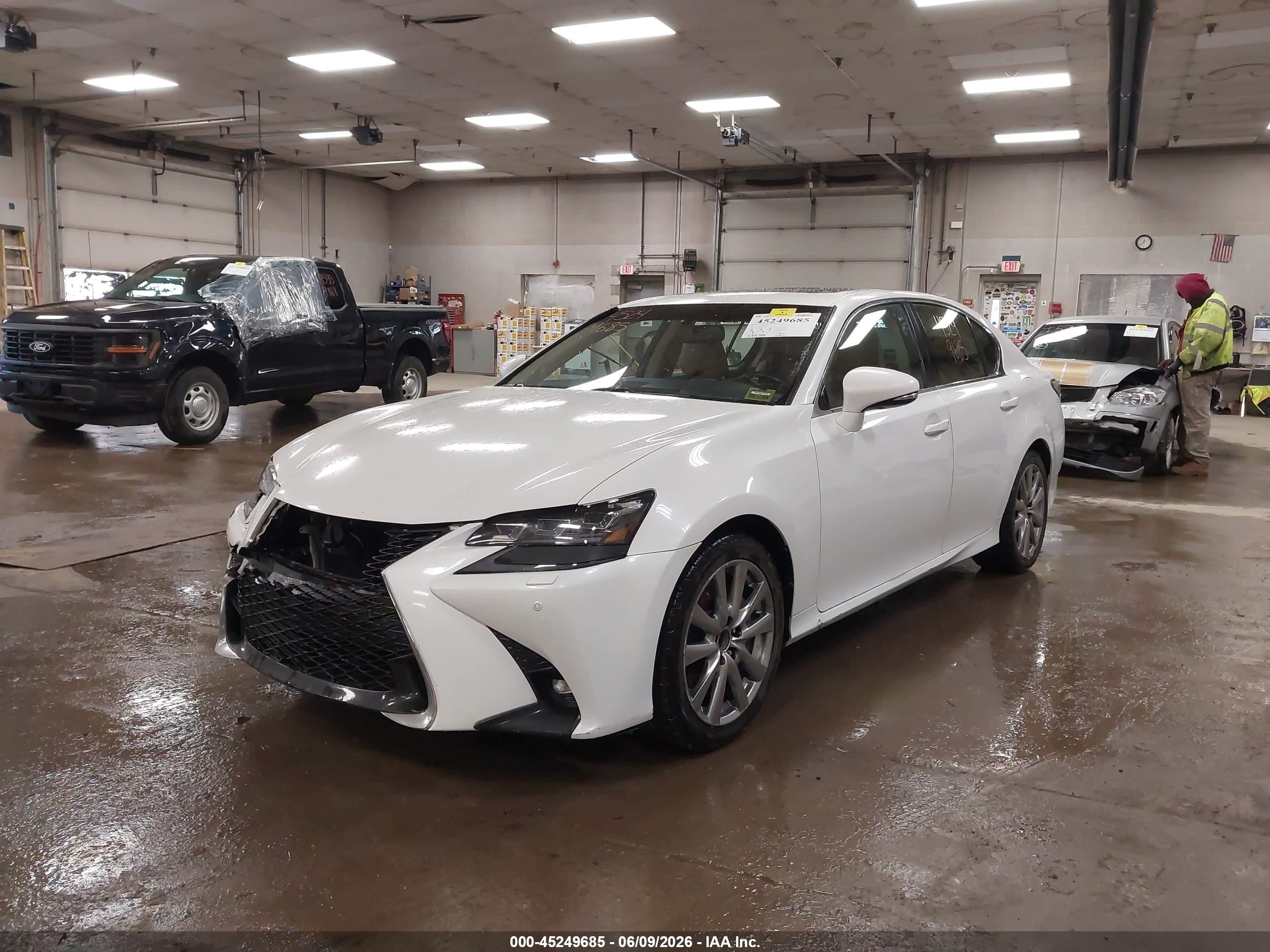 2013 Lexus Gs 350   White vin: JTHCE1BL8D5003036