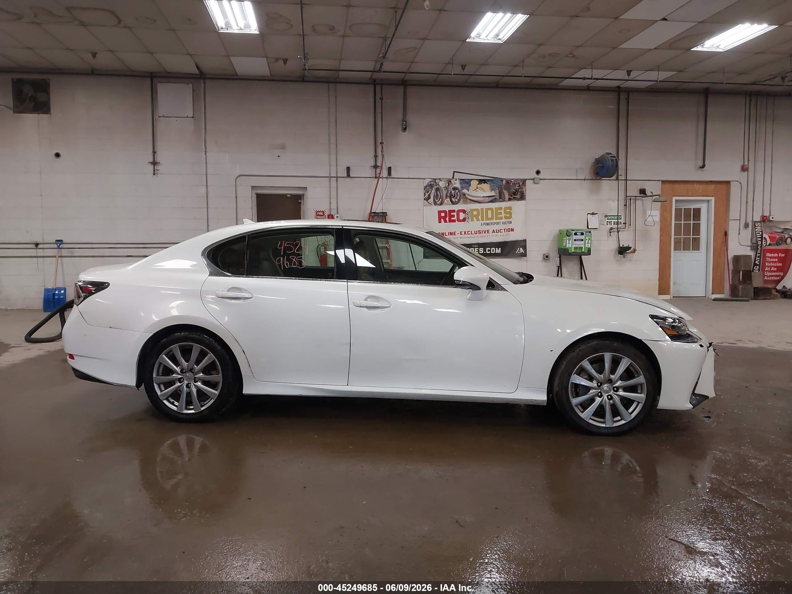 2013 Lexus Gs 350   White vin: JTHCE1BL8D5003036