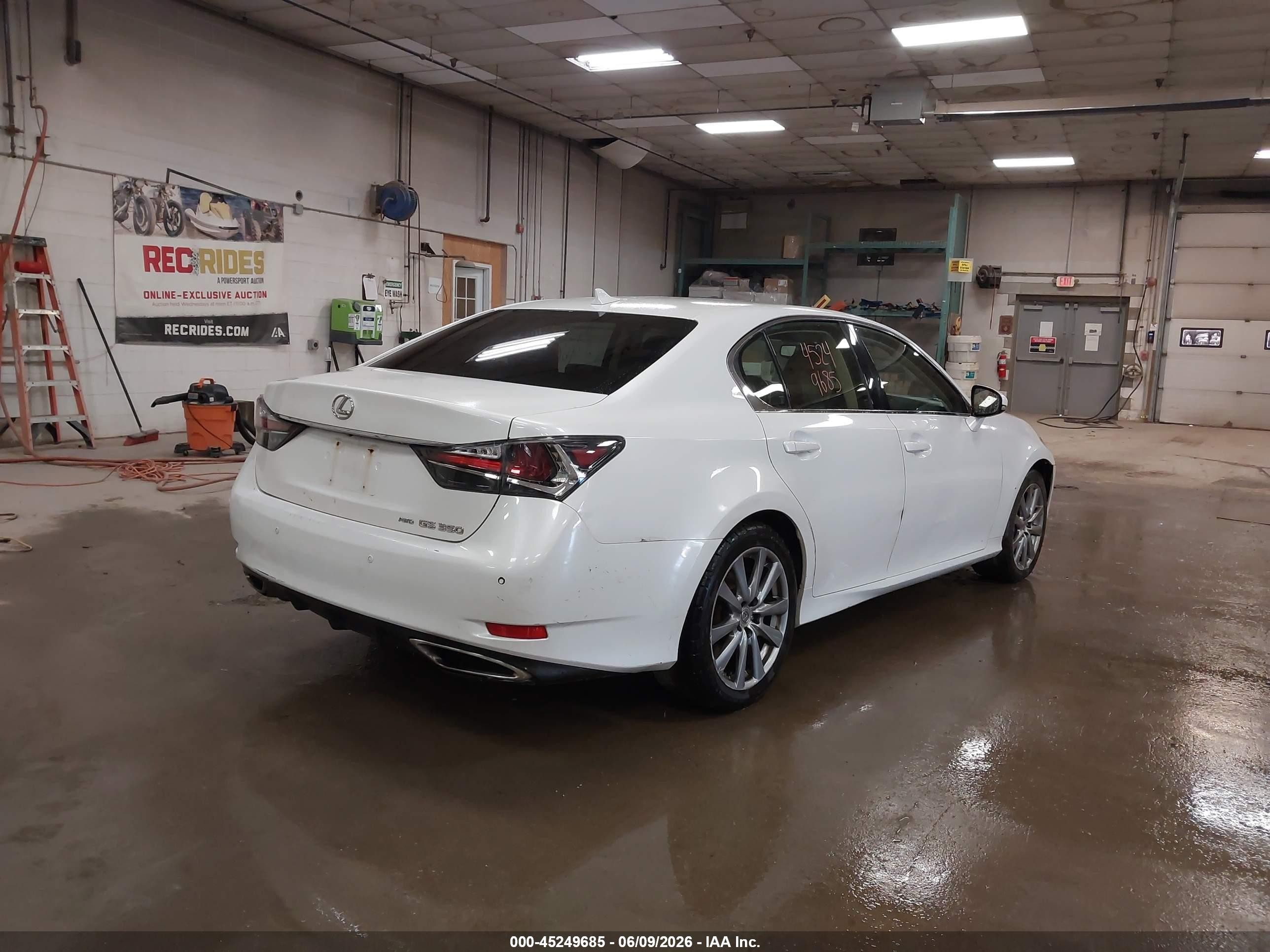 2013 Lexus Gs 350   White vin: JTHCE1BL8D5003036