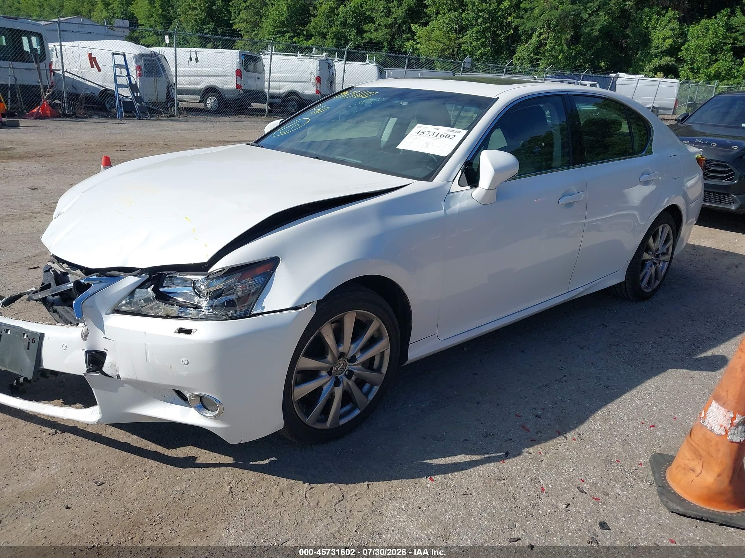 2013 Lexus Gs 350   Белый vin: JTHCE1BL8D5012223