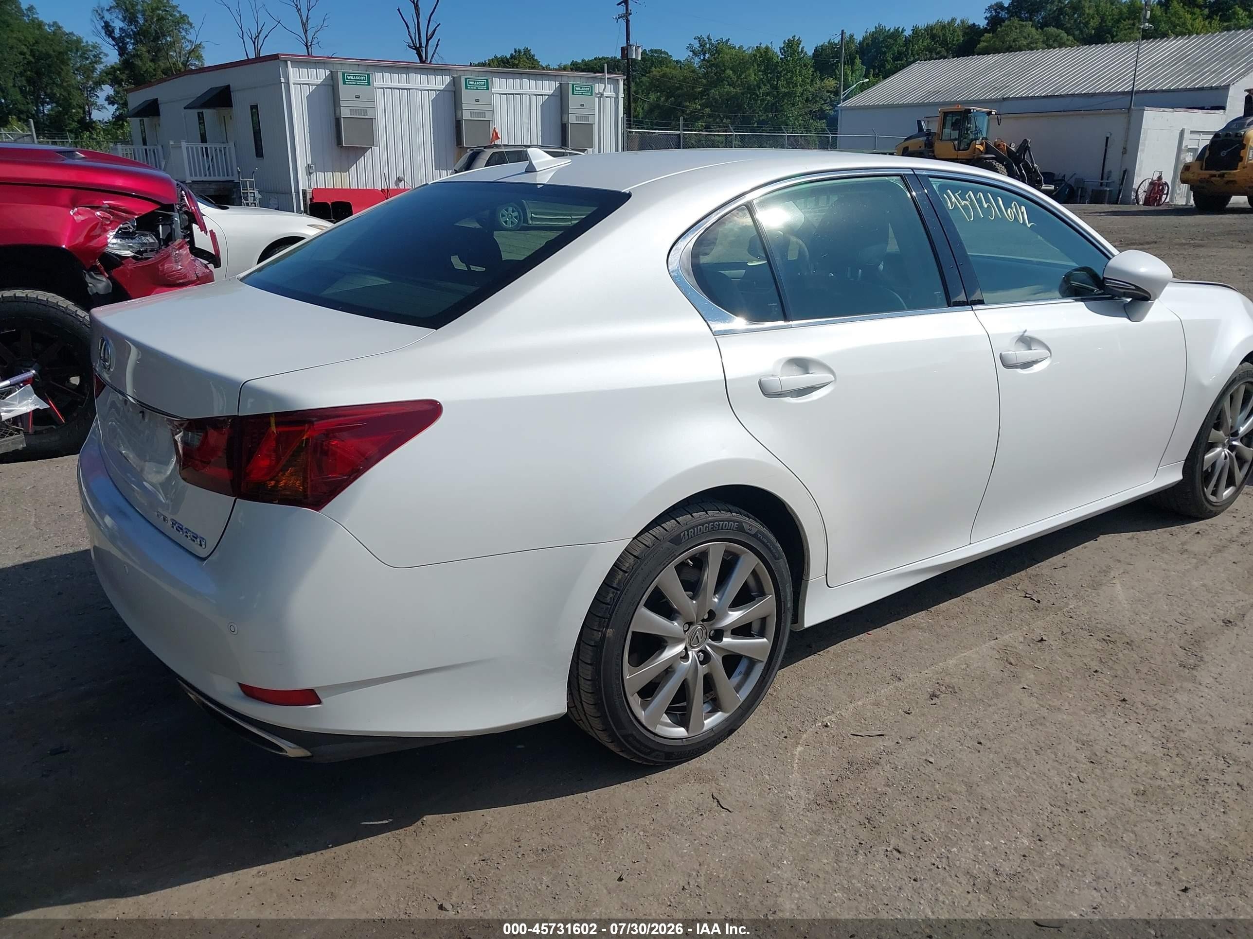 2013 Lexus Gs 350   Белый vin: JTHCE1BL8D5012223