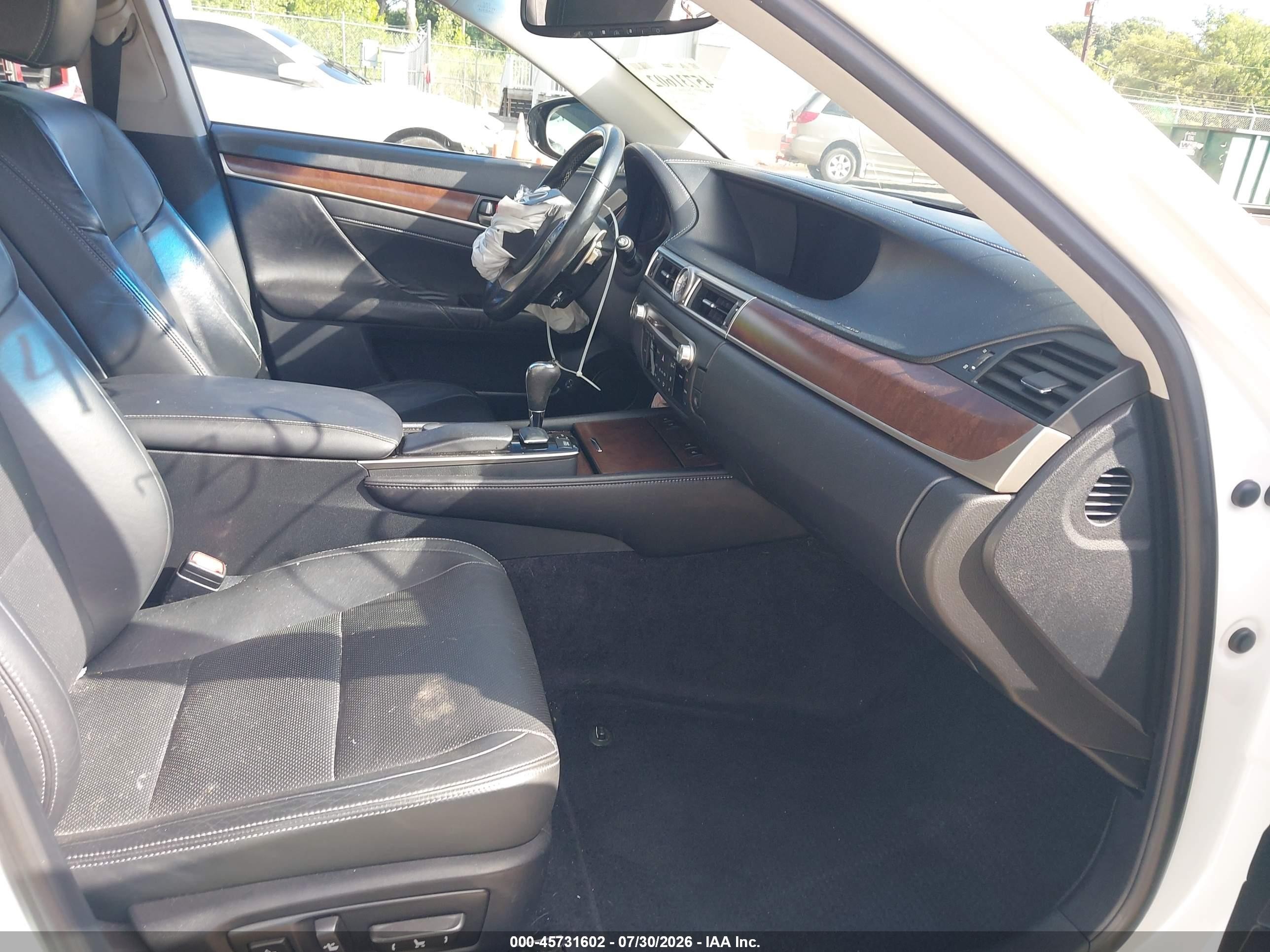 2013 Lexus Gs 350   Белый vin: JTHCE1BL8D5012223