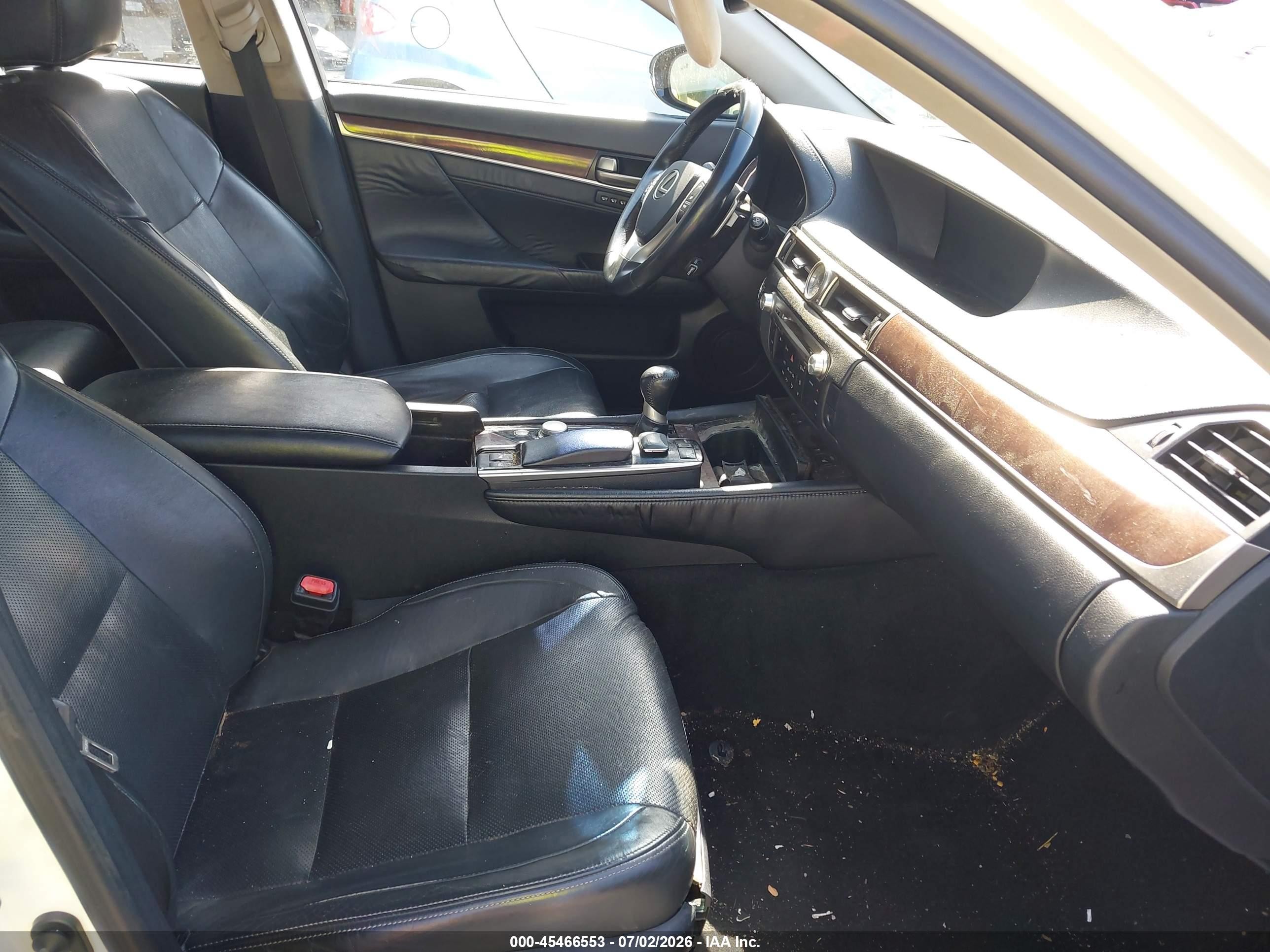 2014 Lexus Gs 350   White vin: JTHCE1BLXE5020552