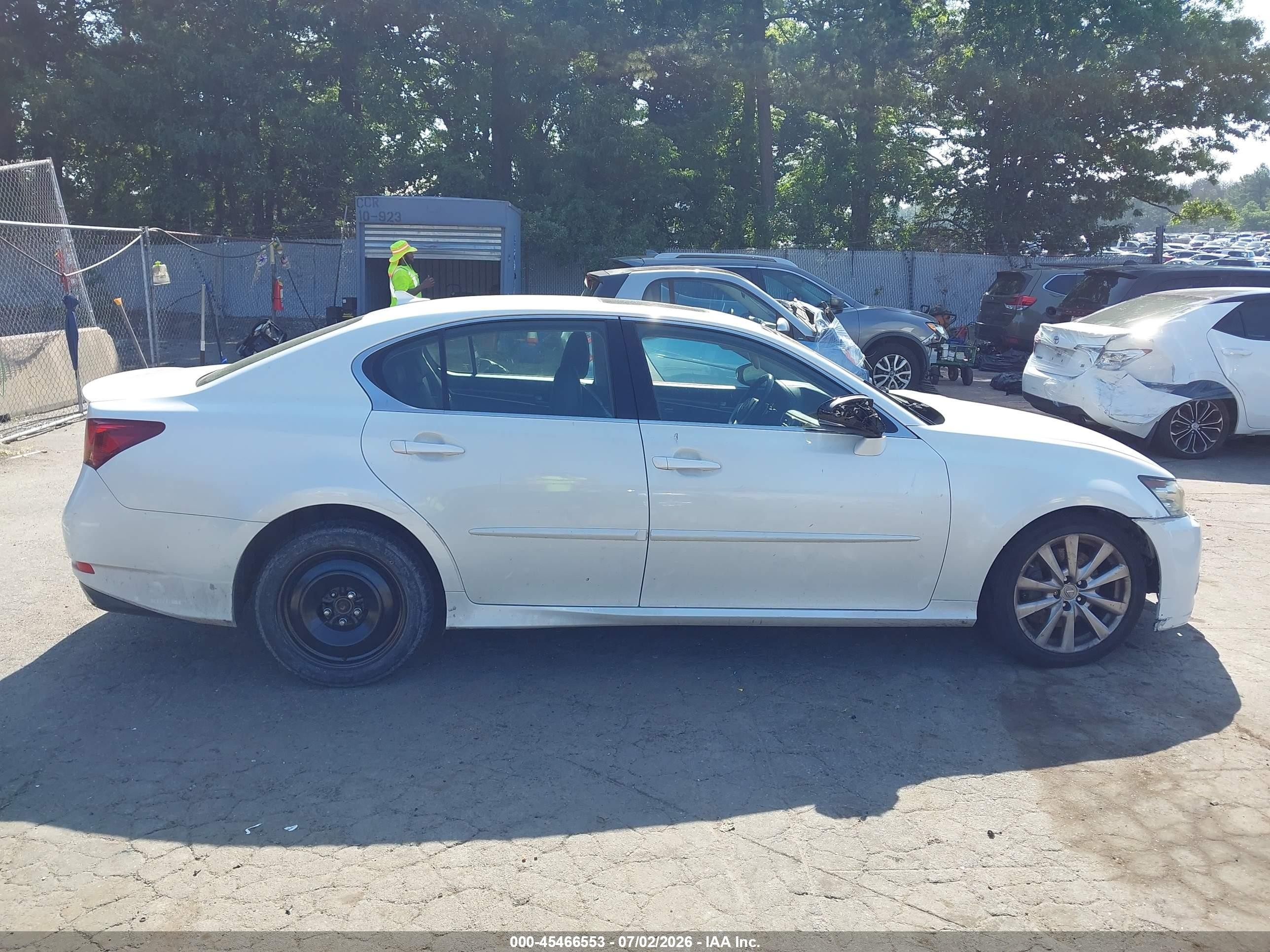 2014 Lexus Gs 350   White vin: JTHCE1BLXE5020552