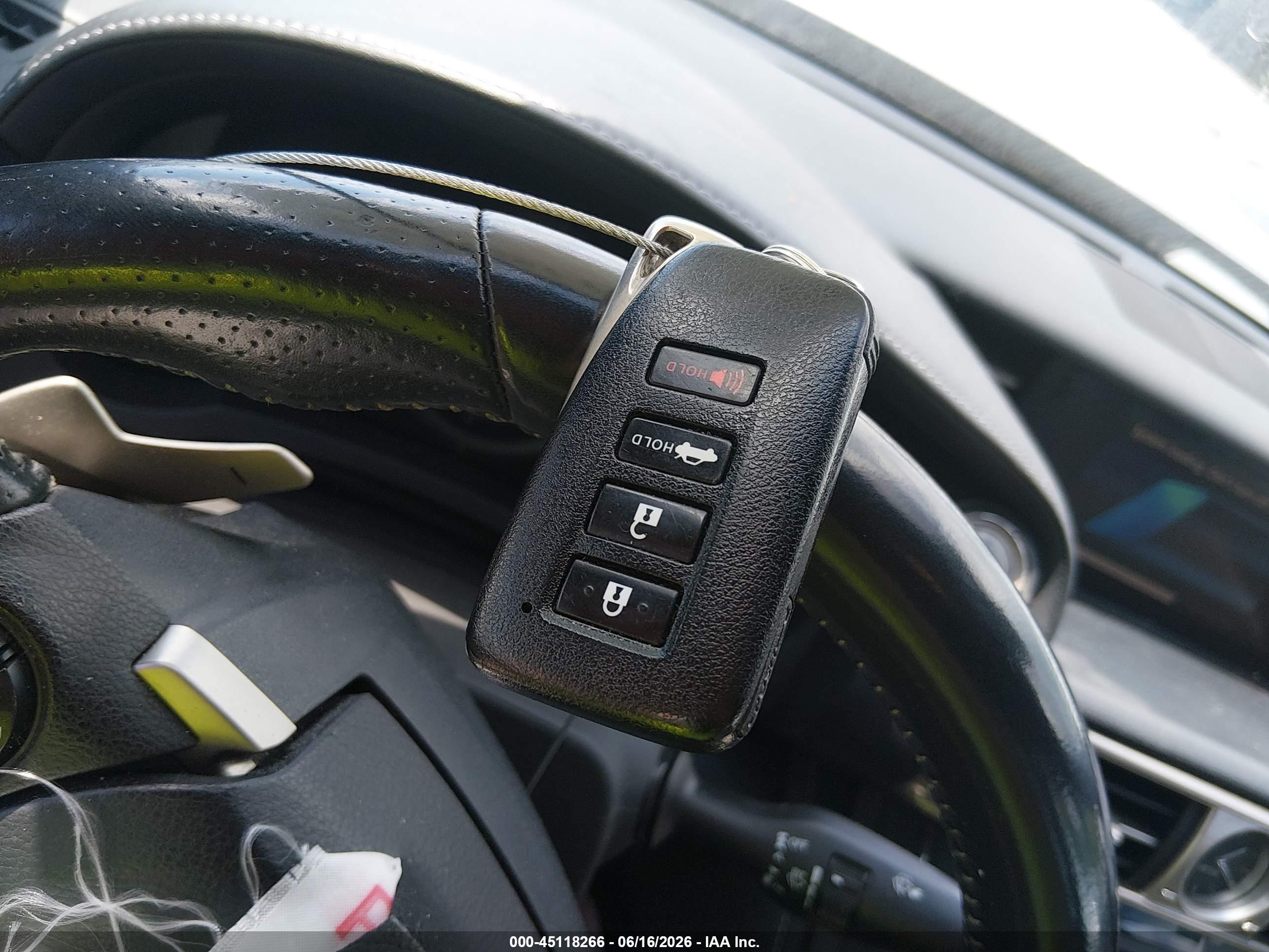 2015 Lexus Is 350 Серебряный vin: JTHCE1D20F5005614