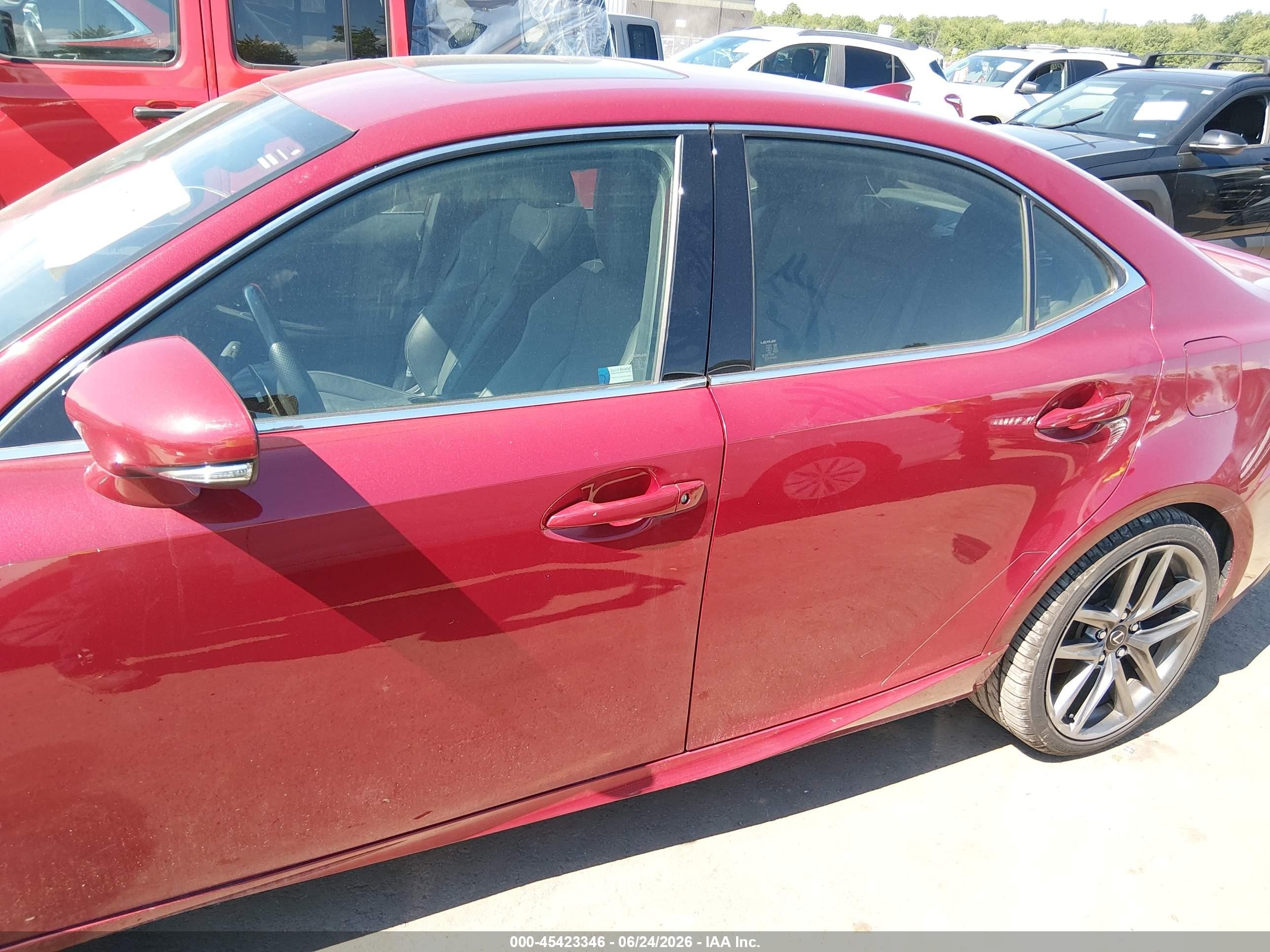 2014 Lexus Is 350   Red vin: JTHCE1D26E5000190