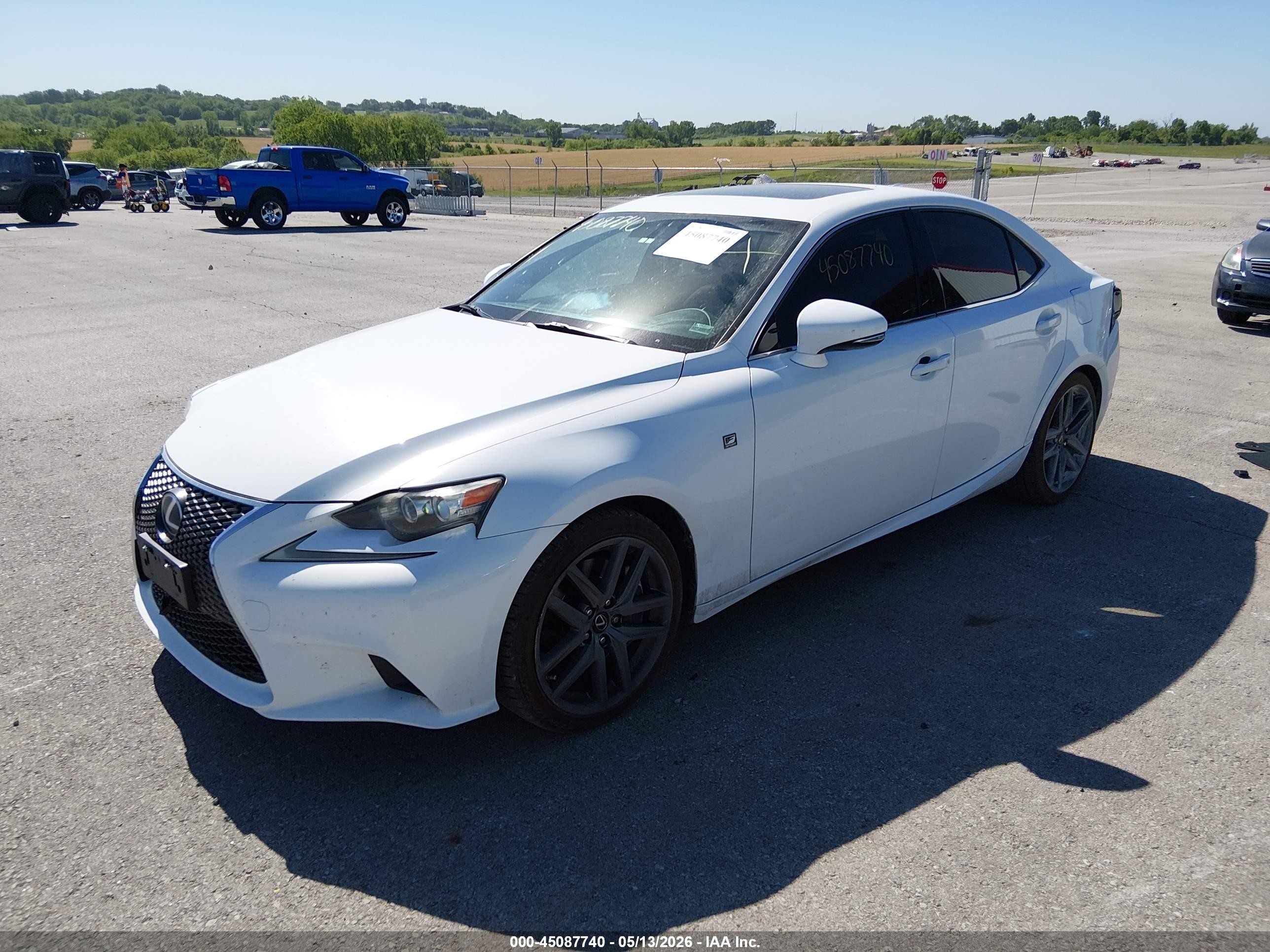 2014 Lexus Is 350   White vin: JTHCE1D27E5002384