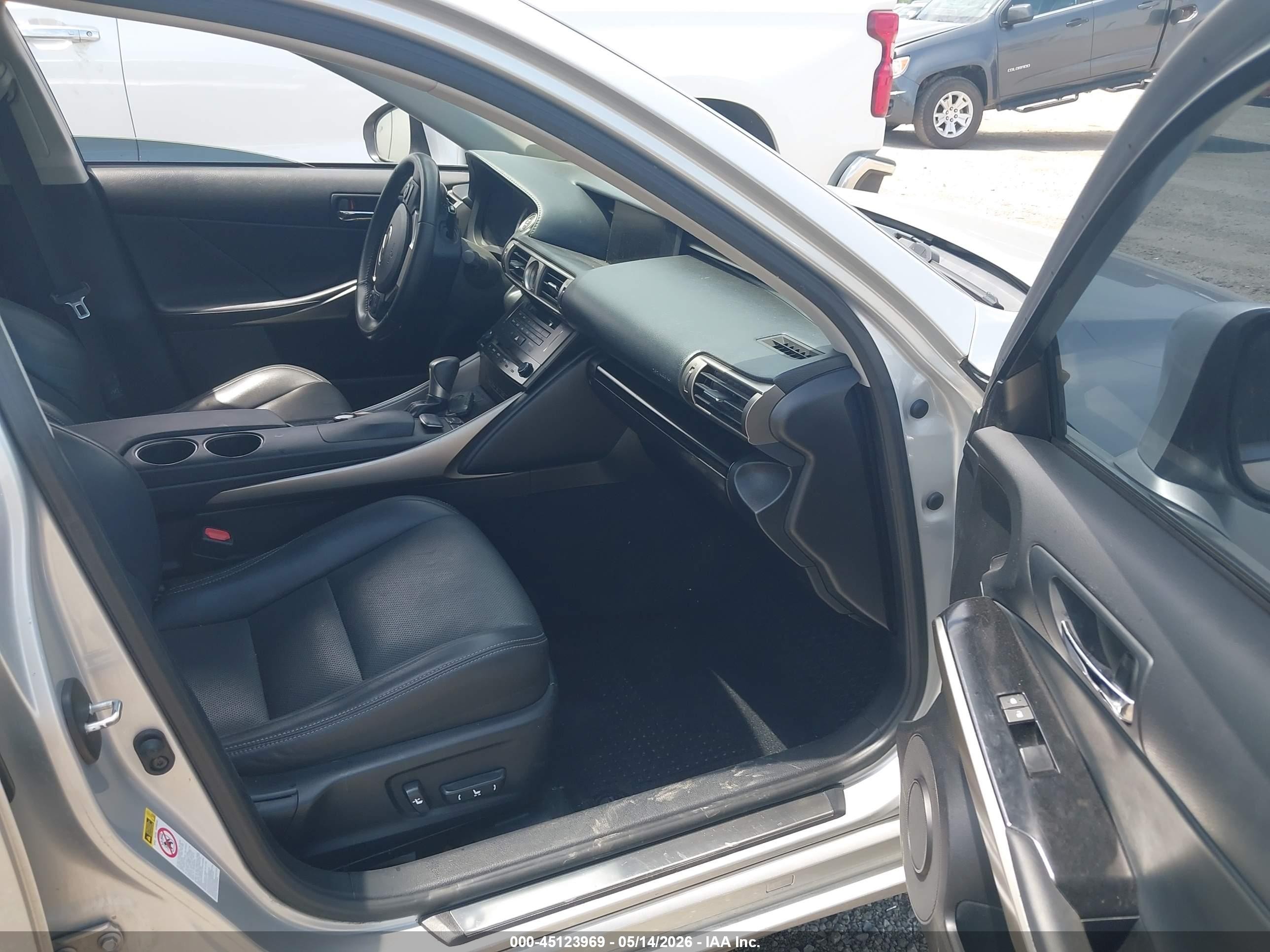 2014 Lexus Is 350   Silver vin: JTHCE1D29E5001558