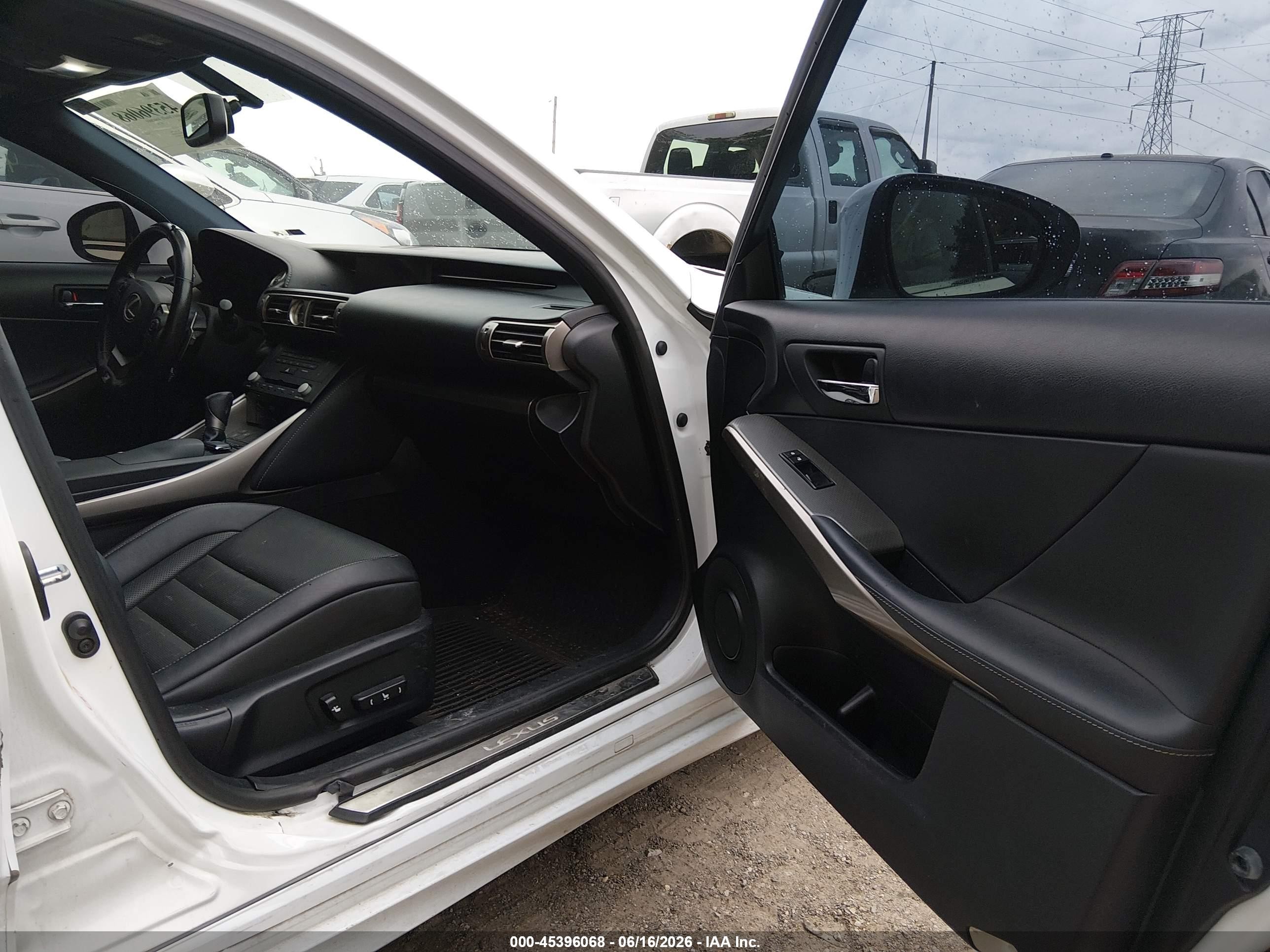 2015 Lexus Is 350   Белый vin: JTHCE1D29F5007846