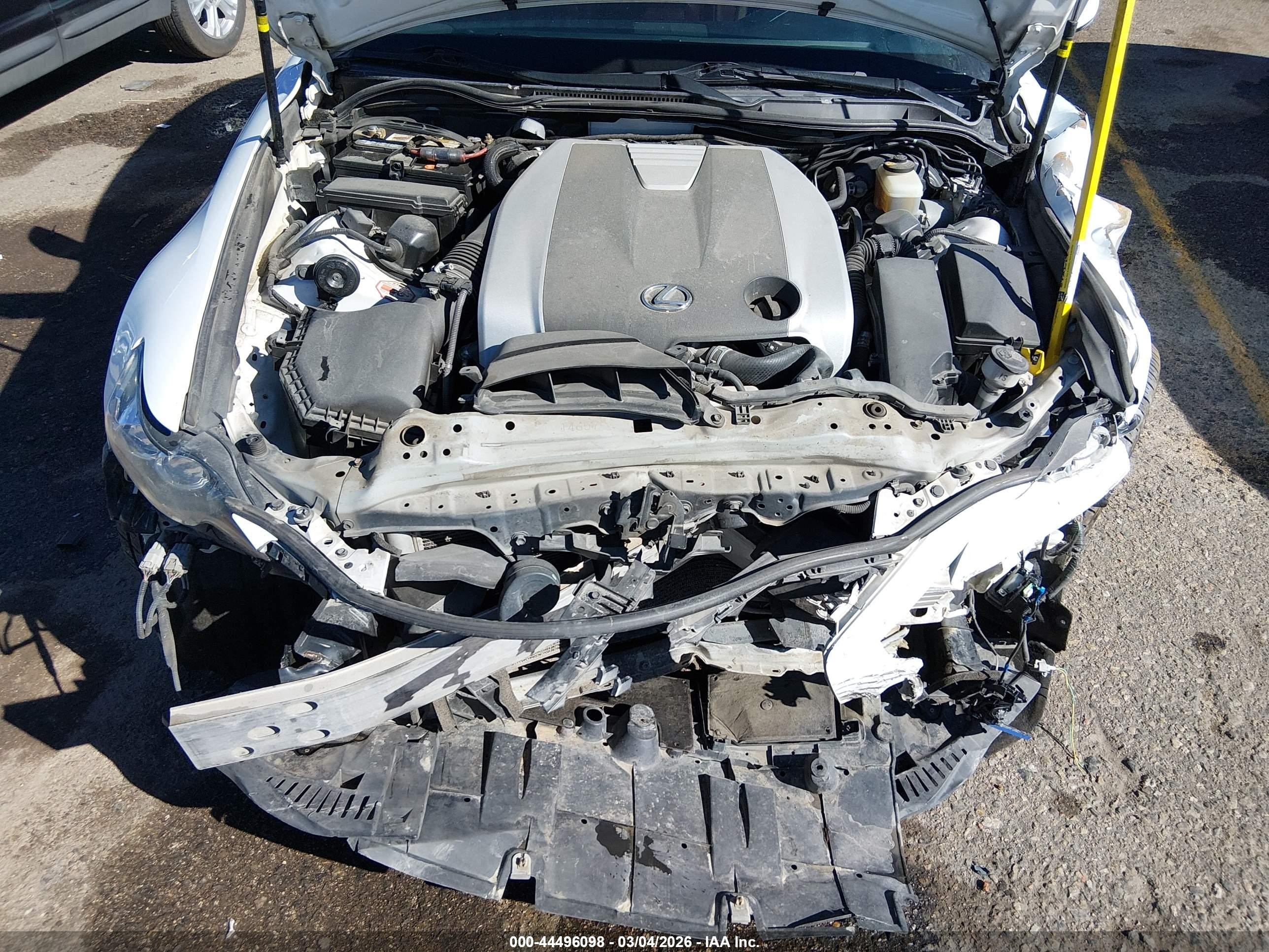 2015 Lexus Is 350   White vin: JTHCE1D2XF5009976