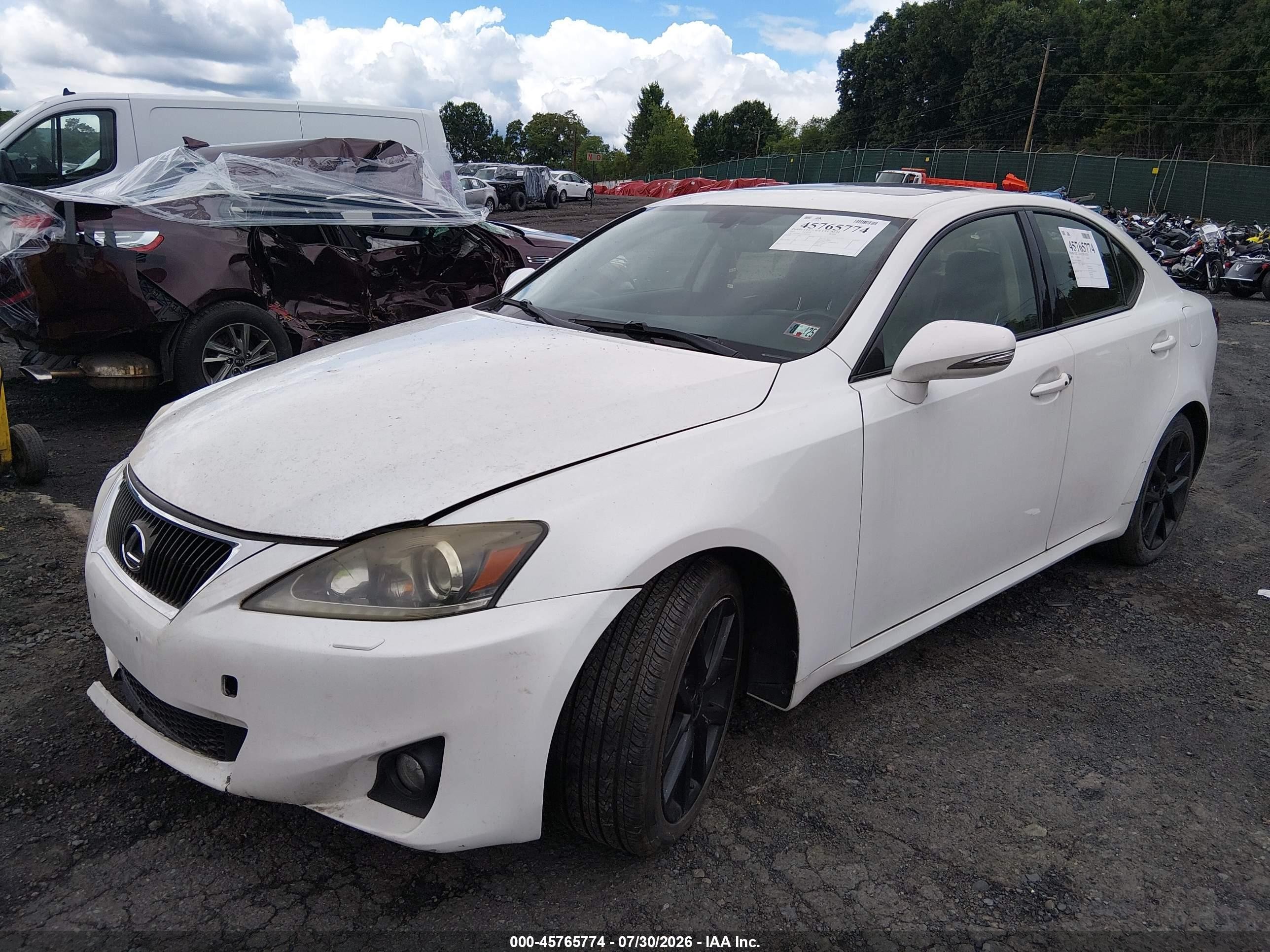 2012 Lexus Is 350   White vin: JTHCE5C21C5002726
