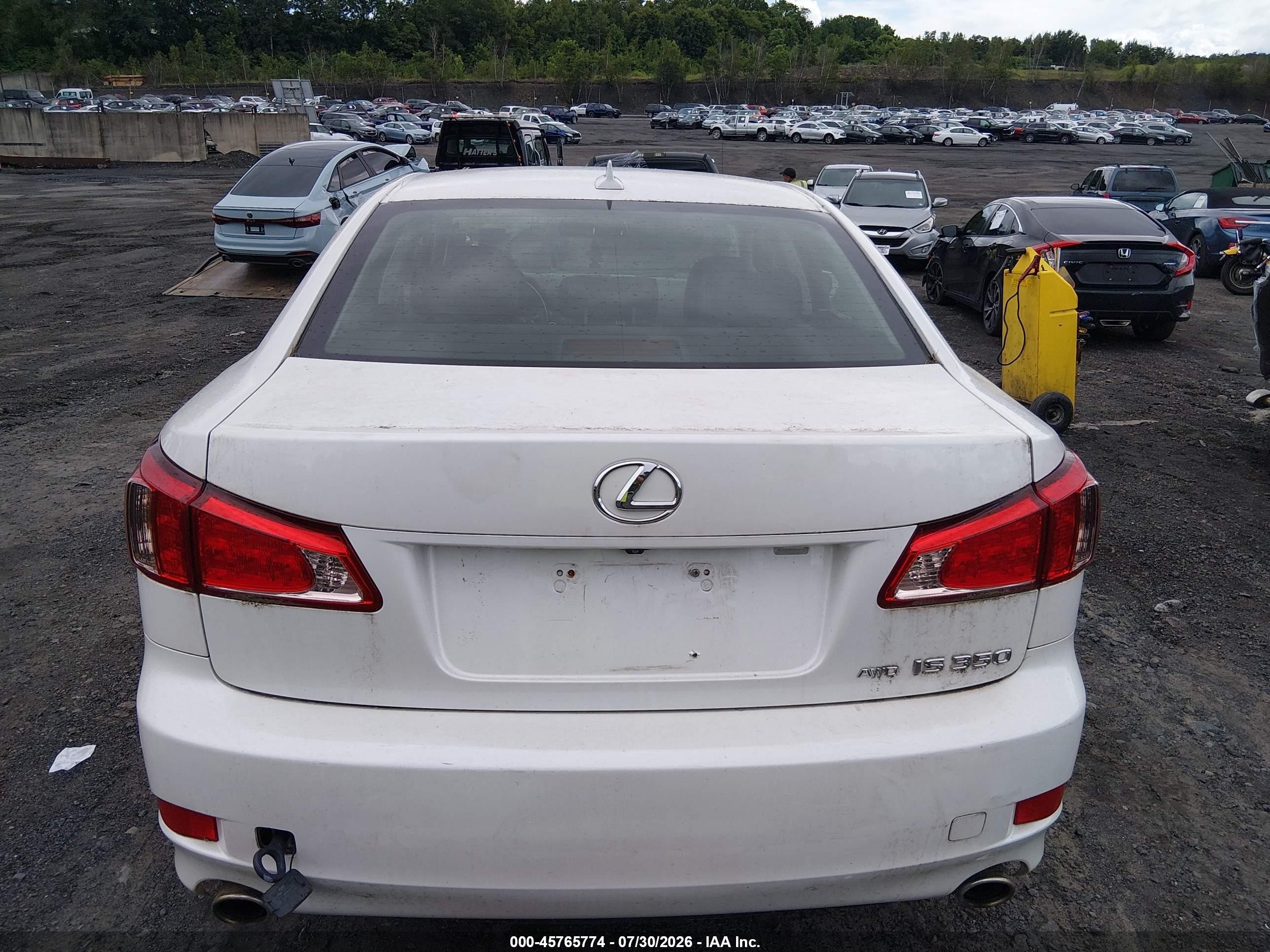 2012 Lexus Is 350   White vin: JTHCE5C21C5002726