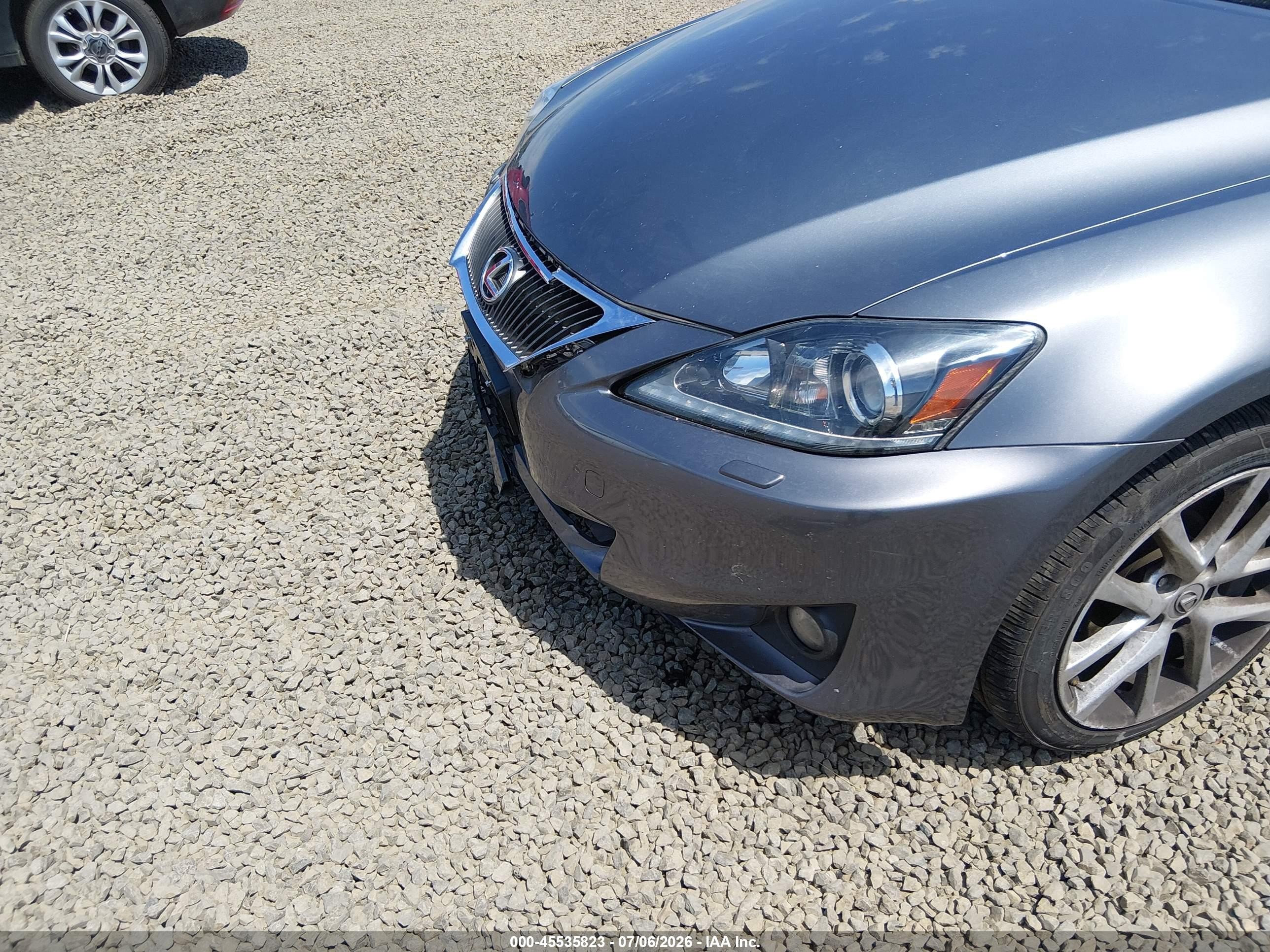 2012 Lexus Is 350   Black vin: JTHCE5C22C5002590