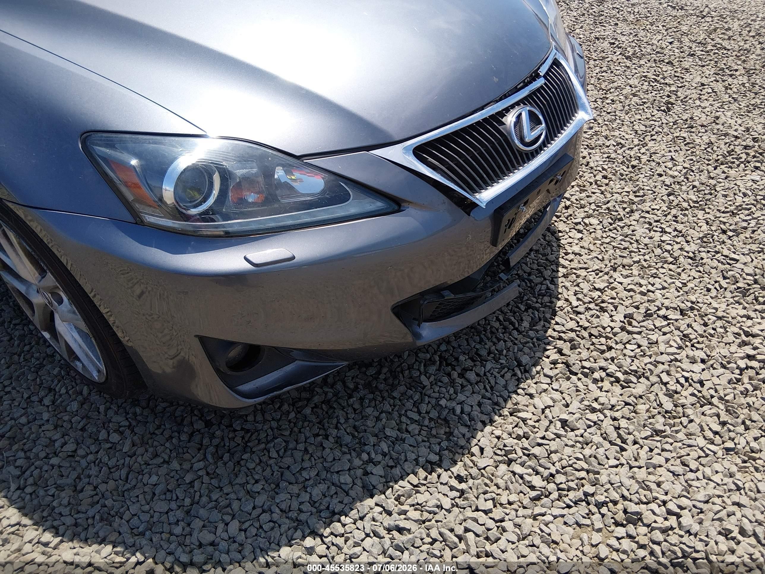 2012 Lexus Is 350   Black vin: JTHCE5C22C5002590