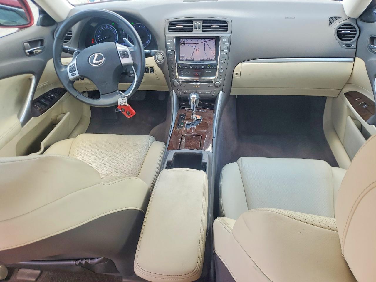 2011 Lexus Is 350 Red vin: JTHCE5C23B5000975