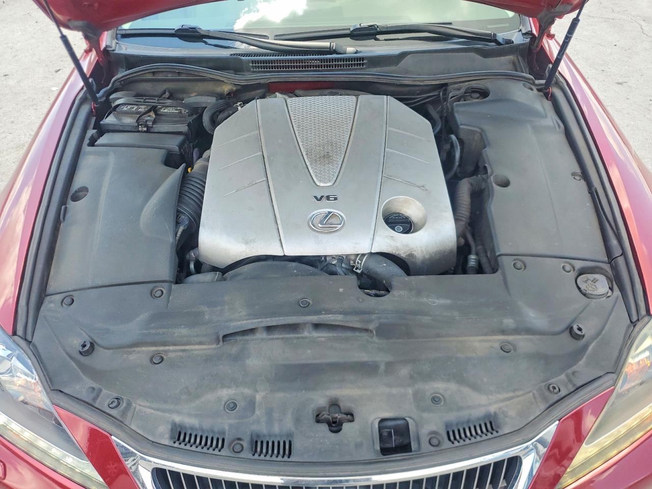 2011 Lexus Is 350 Red vin: JTHCE5C23B5000975