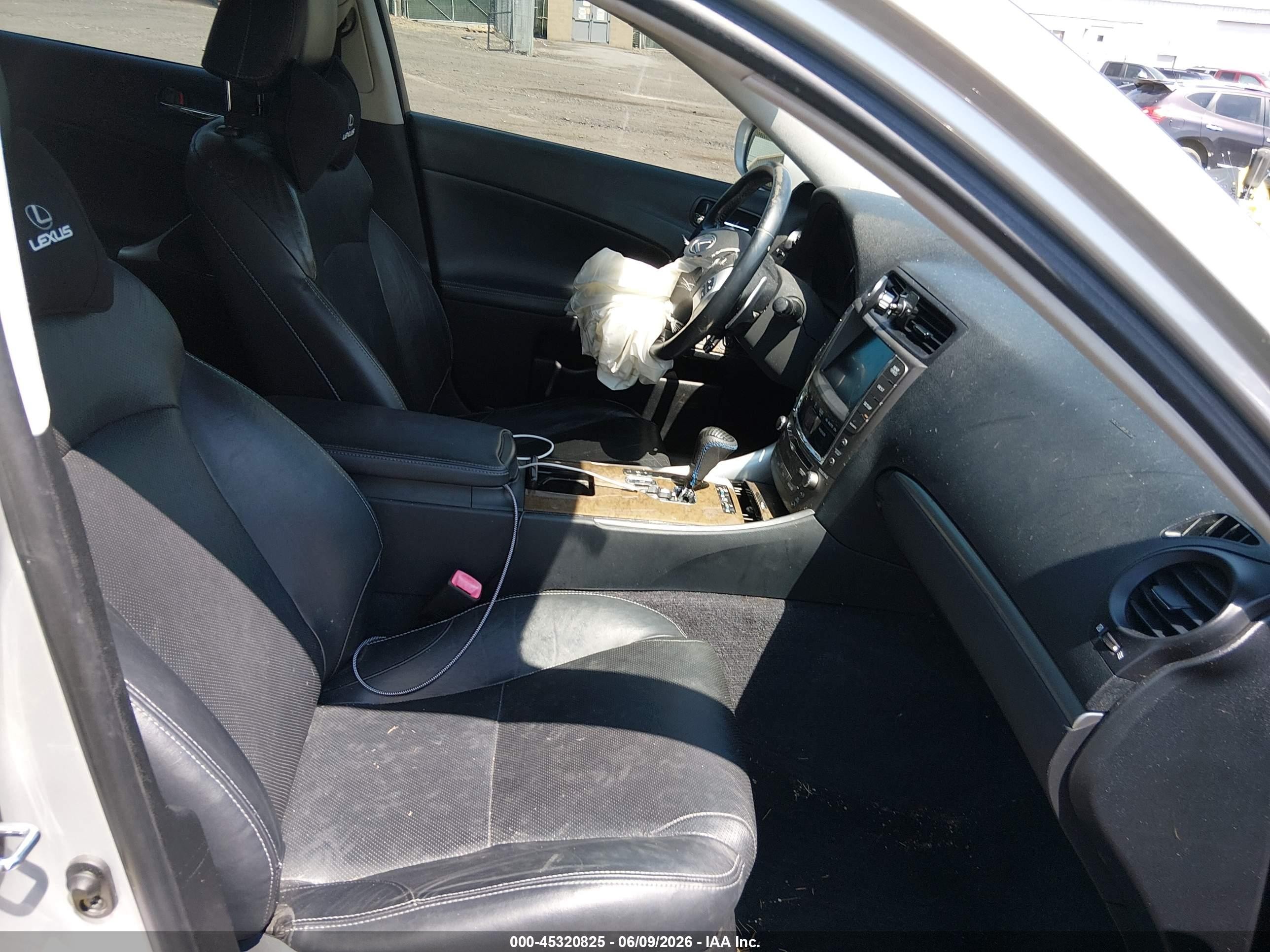 2011 Lexus Is 350   Silver vin: JTHCE5C25B5000833