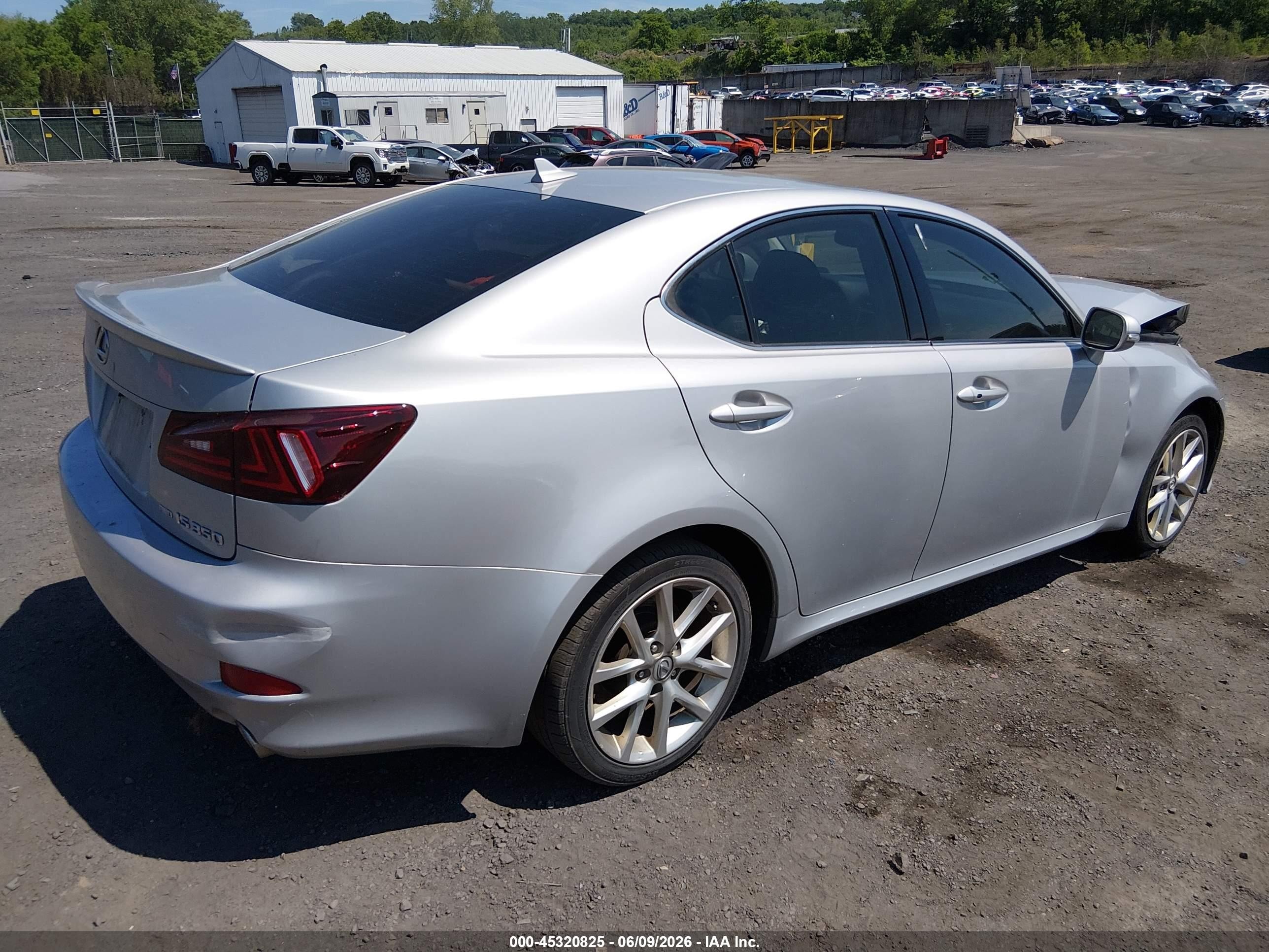 2011 Lexus Is 350   Silver vin: JTHCE5C25B5000833