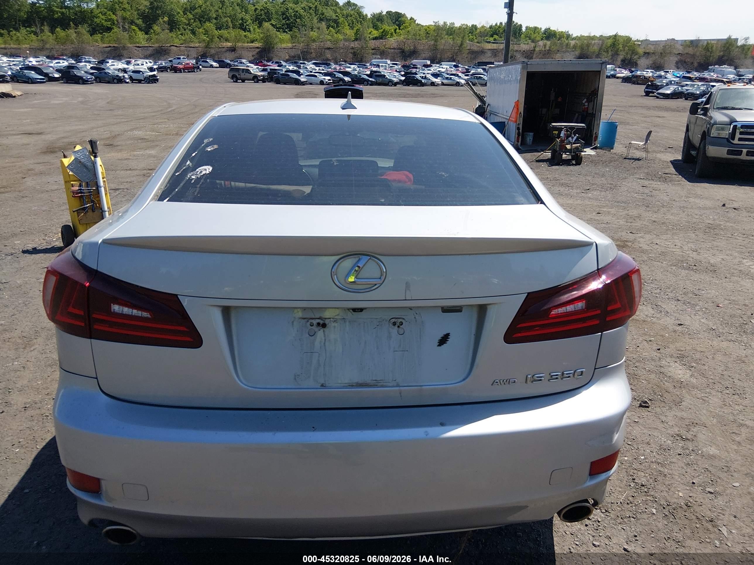 2011 Lexus Is 350   Silver vin: JTHCE5C25B5000833
