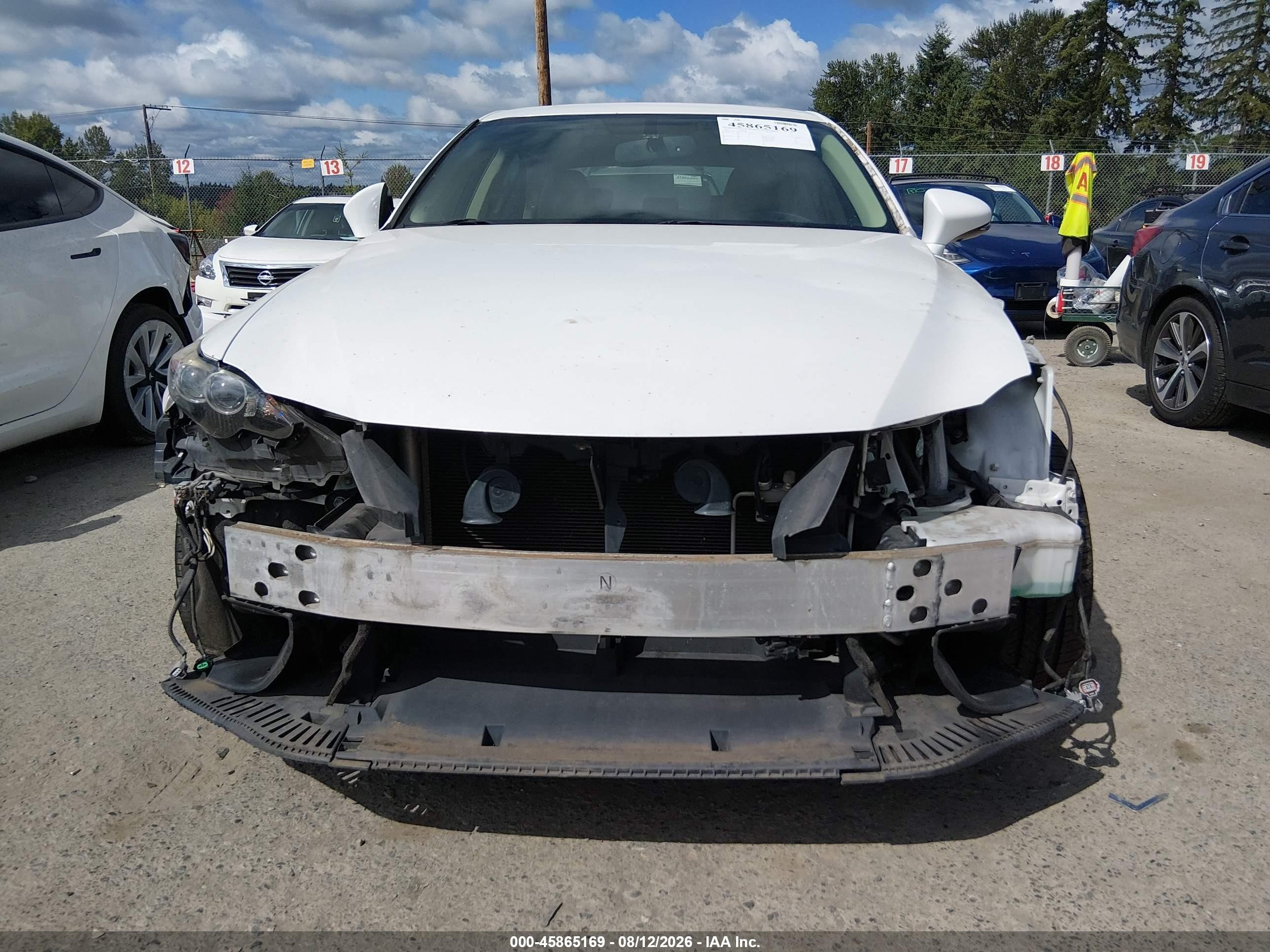 2014 Lexus Is 250 White vin: JTHCF1D21E5012499