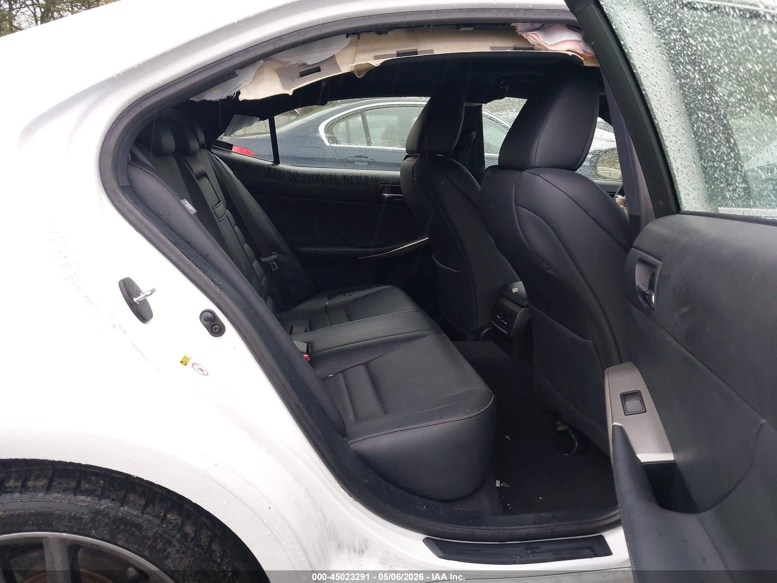 2015 Lexus Is 250   White vin: JTHCF1D21F5023388