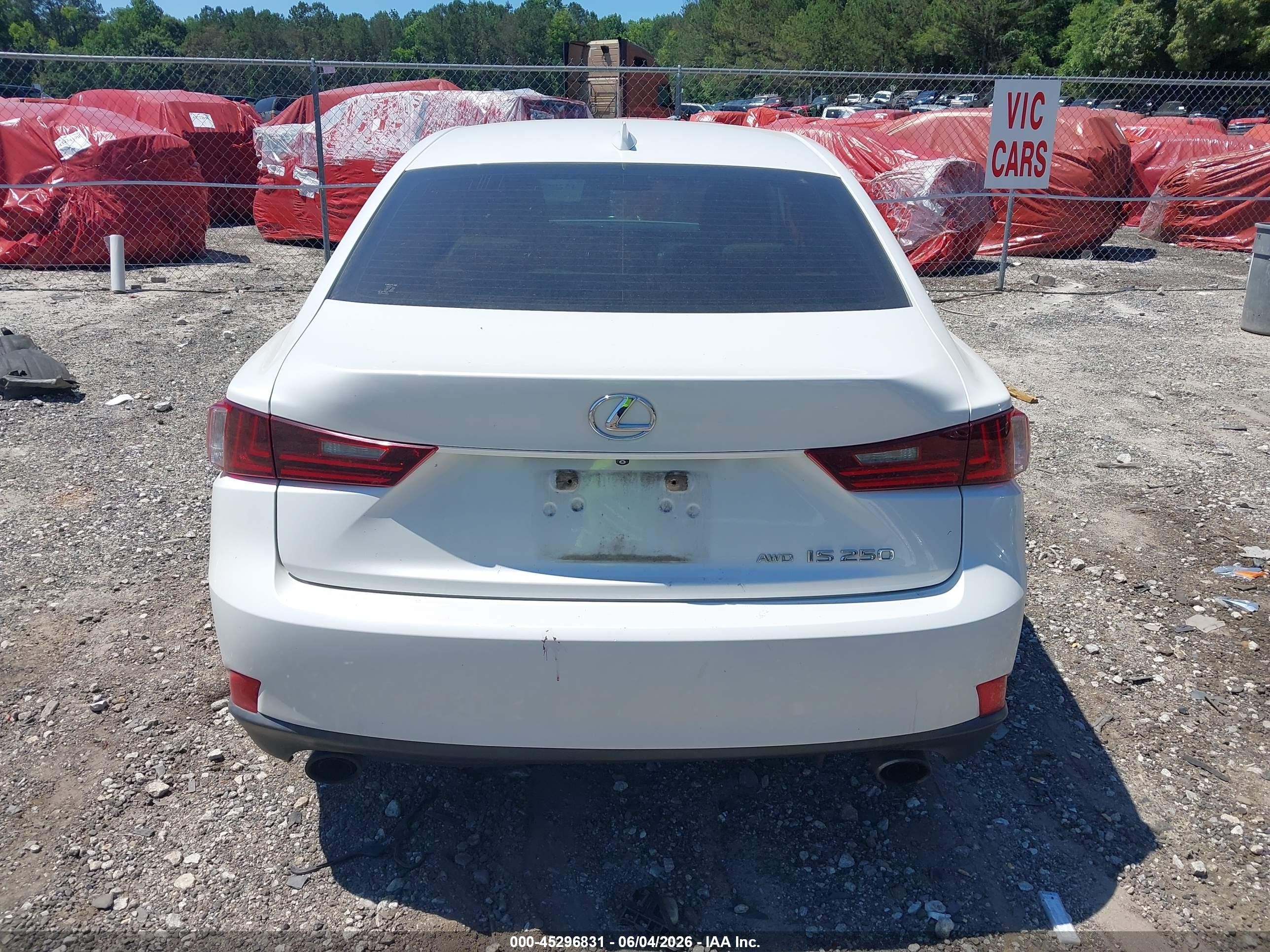 2015 Lexus Is 250   White vin: JTHCF1D21F5026727