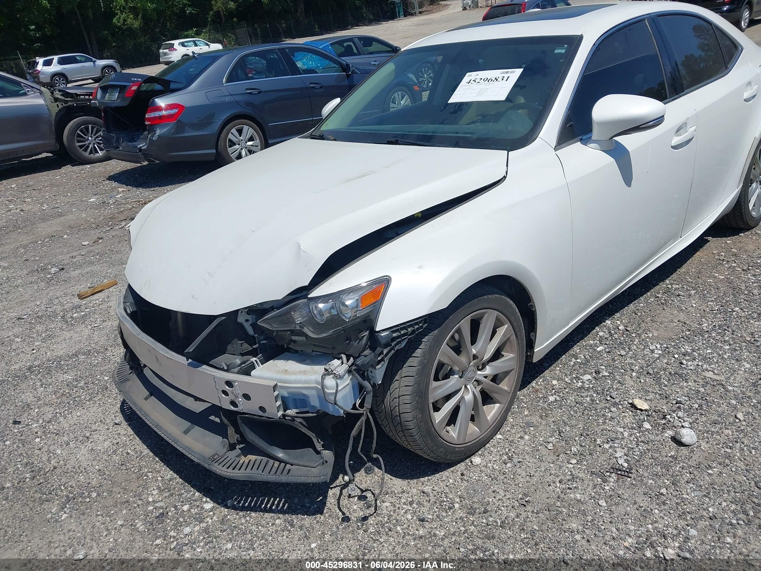 2015 Lexus Is 250   White vin: JTHCF1D21F5026727