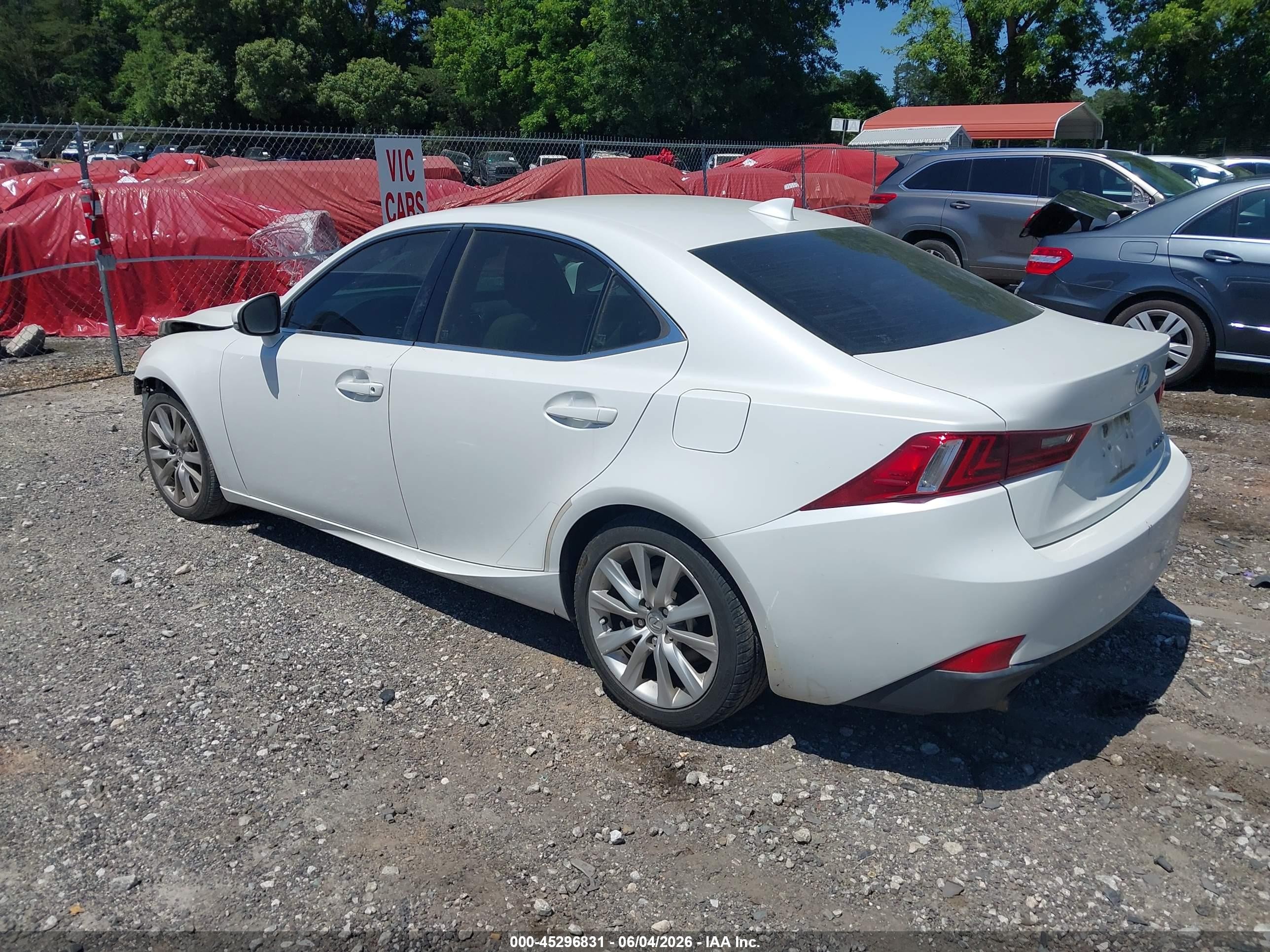 2015 Lexus Is 250   White vin: JTHCF1D21F5026727