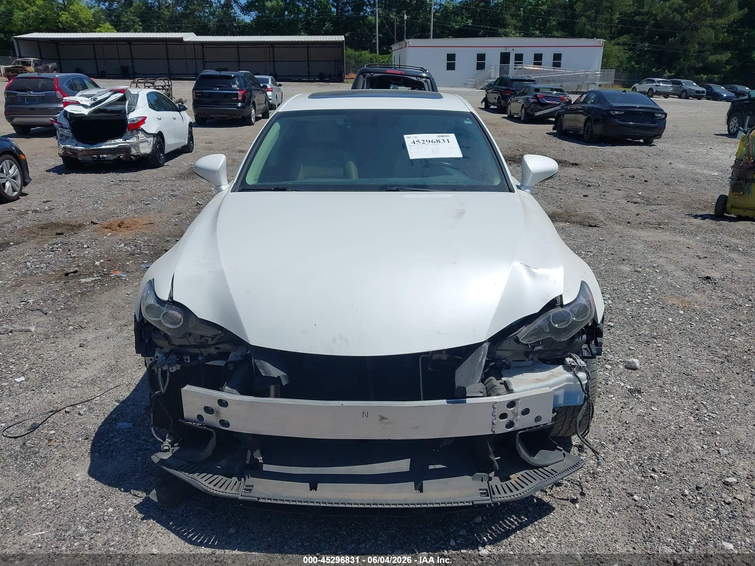 2015 Lexus Is 250   White vin: JTHCF1D21F5026727