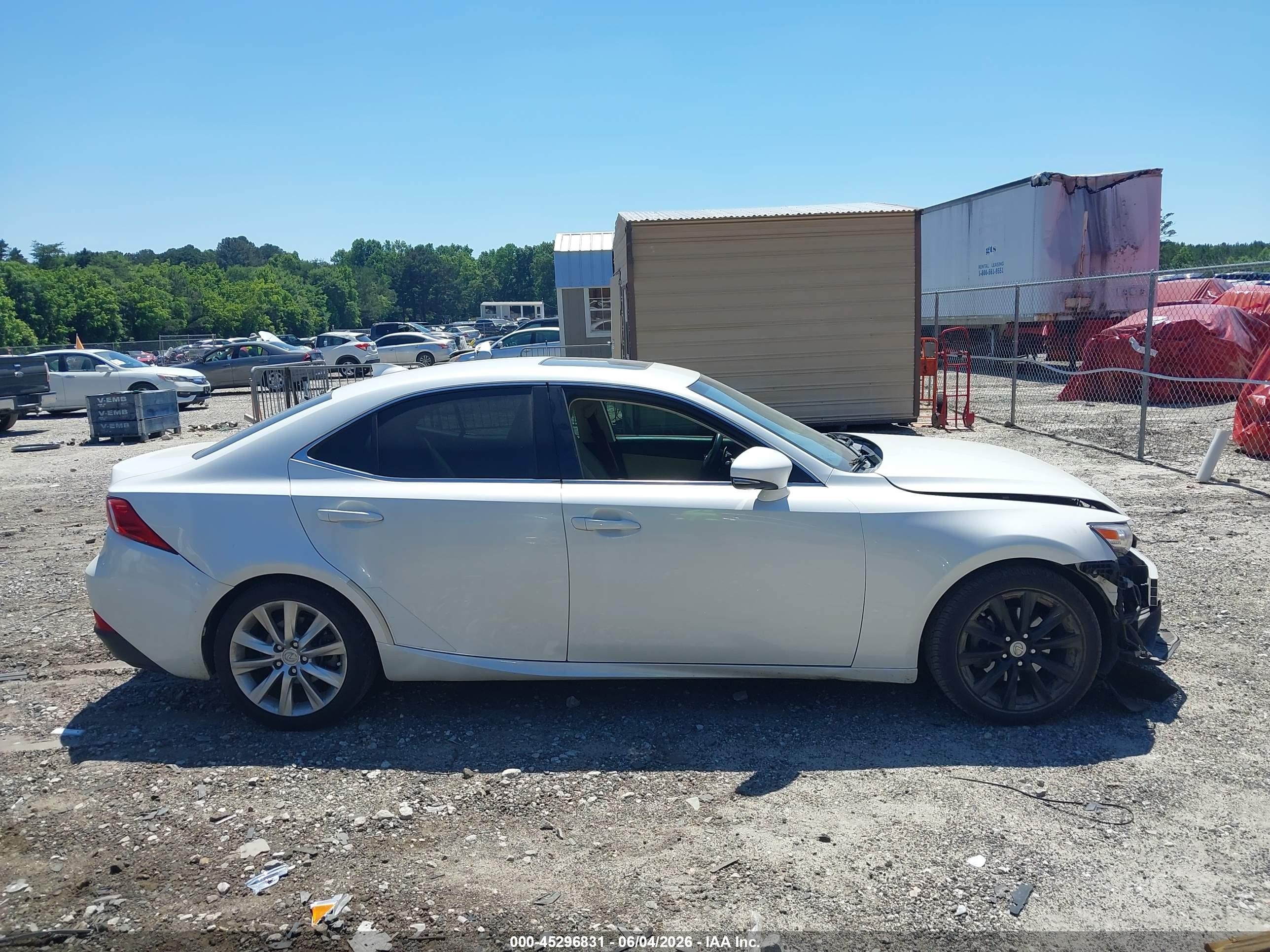2015 Lexus Is 250   White vin: JTHCF1D21F5026727