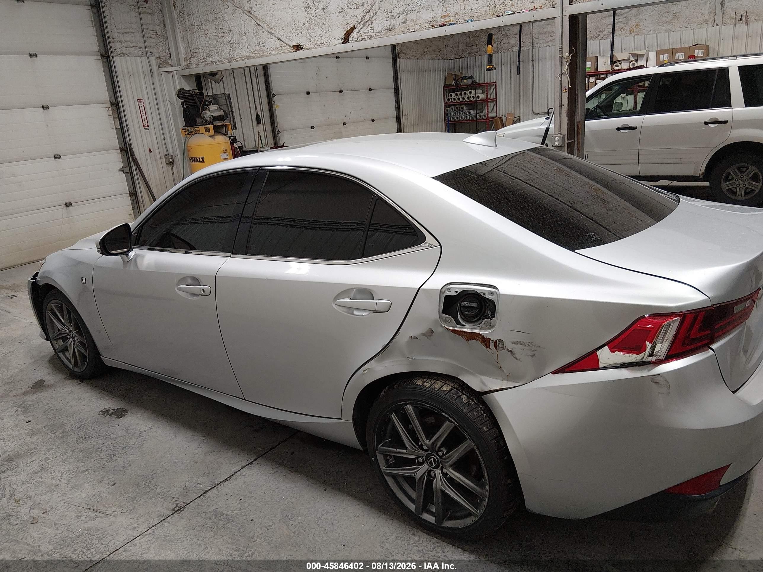 2014 Lexus Is 250   Серебряный vin: JTHCF1D22E5001771