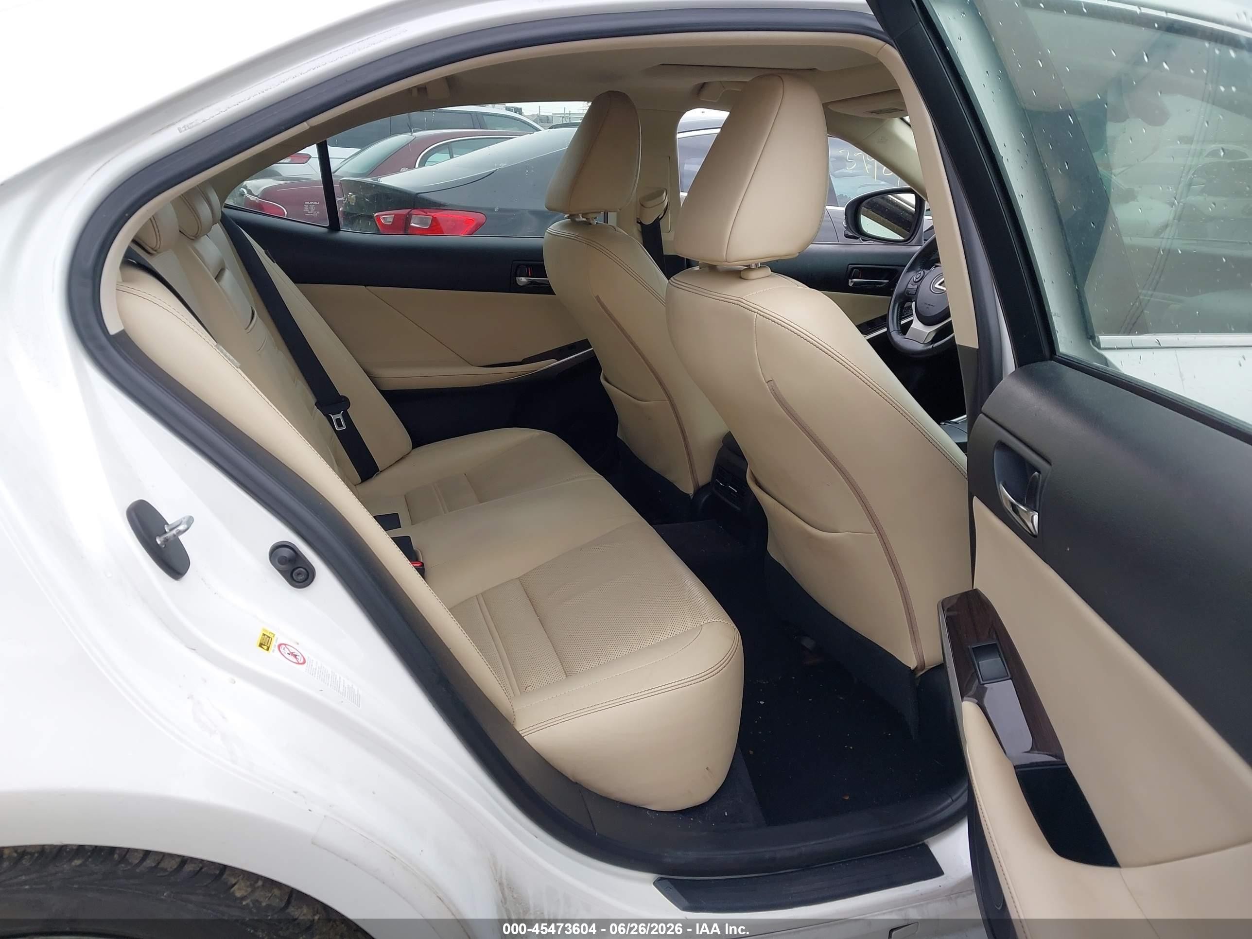2014 Lexus Is 250   White vin: JTHCF1D22E5002239