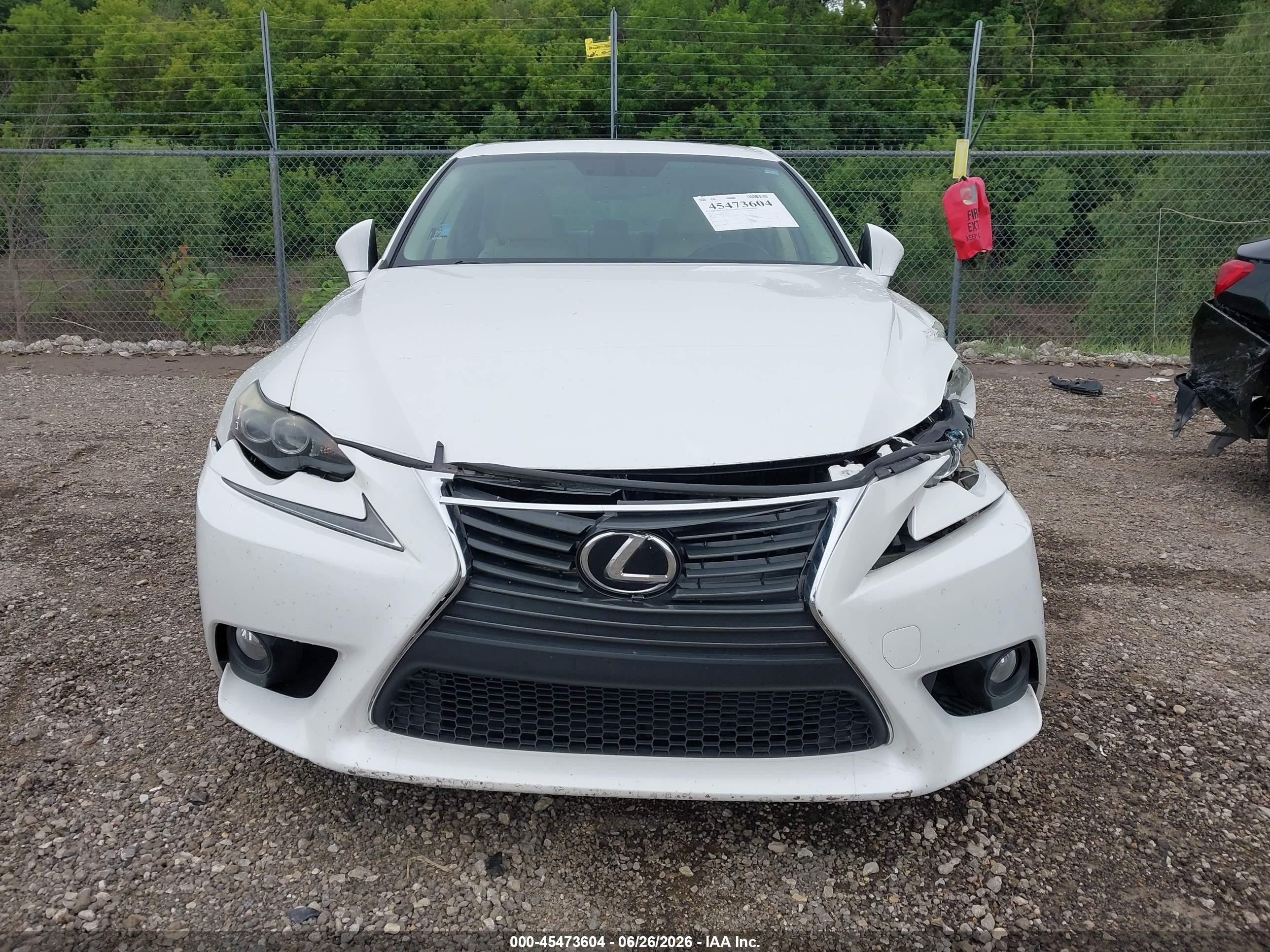 2014 Lexus Is 250   White vin: JTHCF1D22E5002239