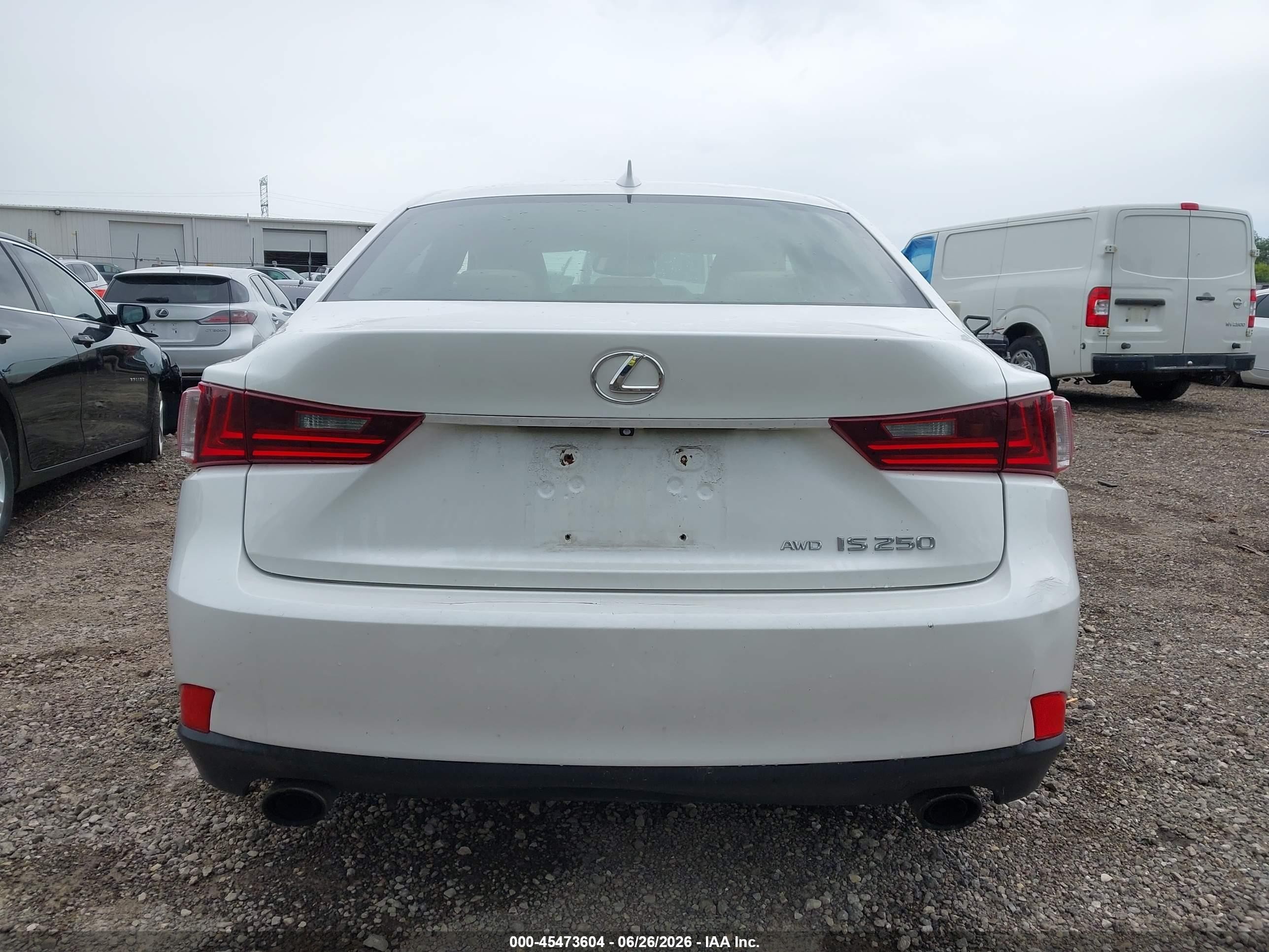 2014 Lexus Is 250   White vin: JTHCF1D22E5002239