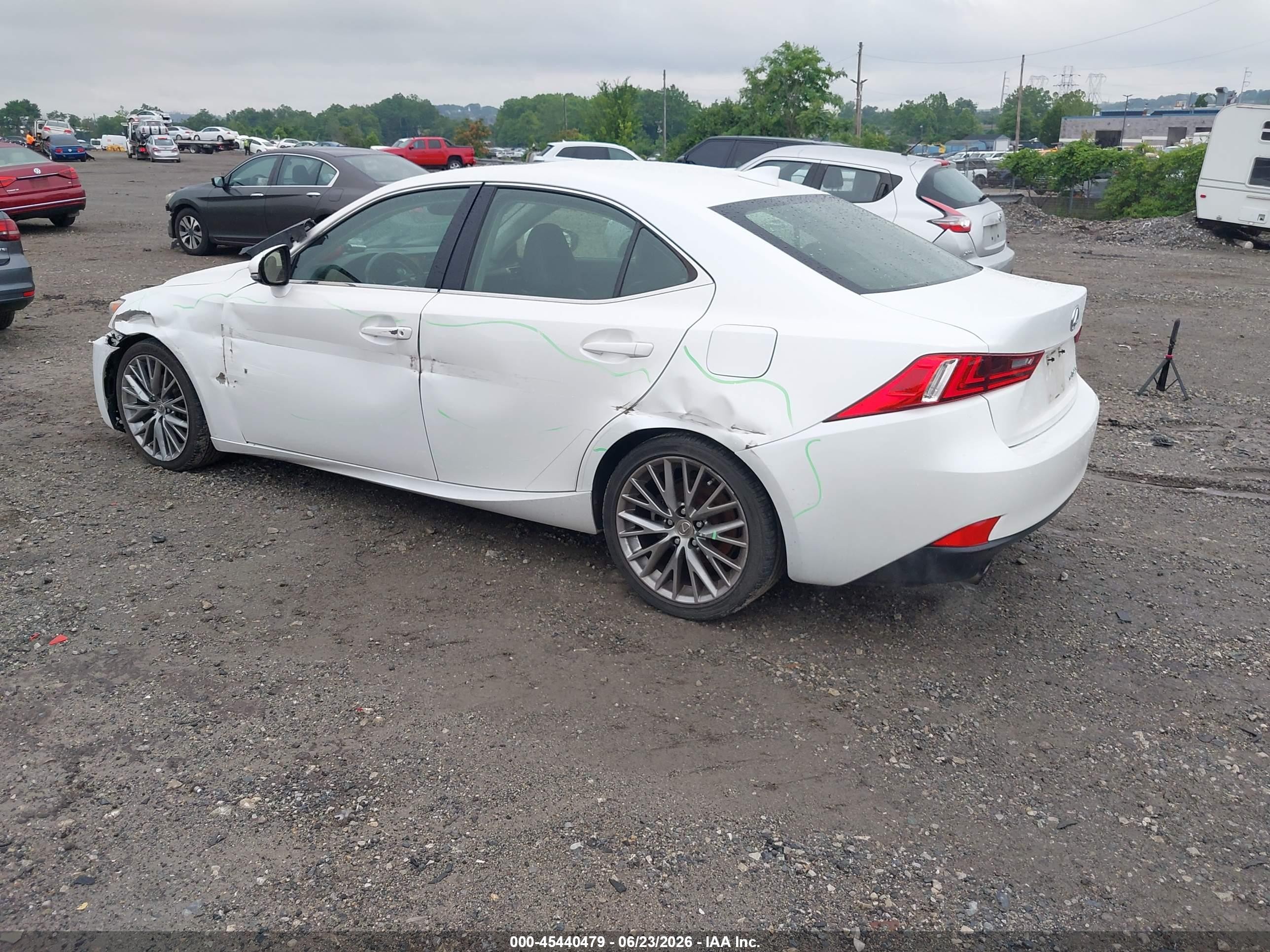 2014 Lexus Is 250   White vin: JTHCF1D22E5004332
