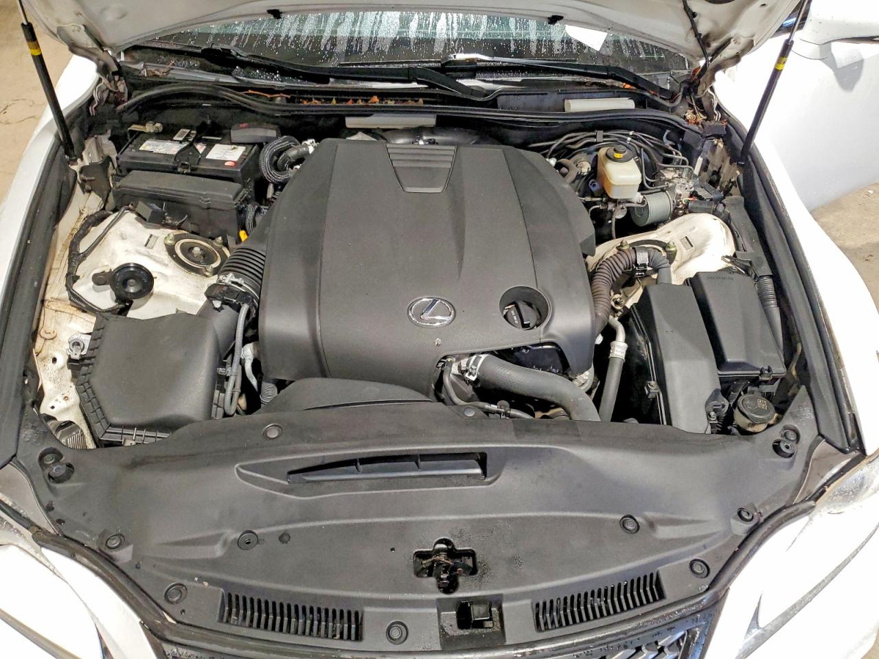 2015 Lexus Is 250 White vin: JTHCF1D22F5024940