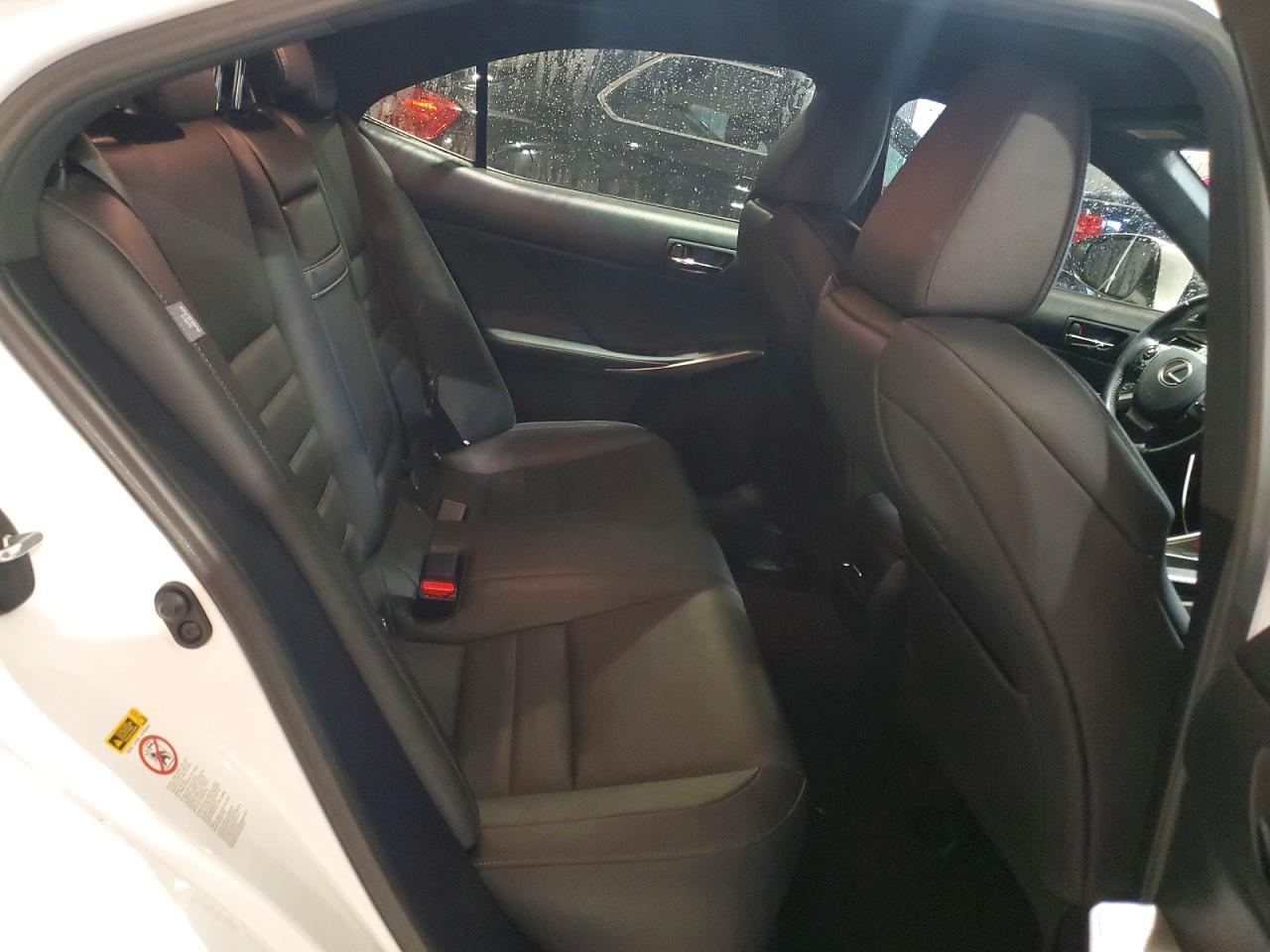 2015 Lexus Is 250 White vin: JTHCF1D22F5024940