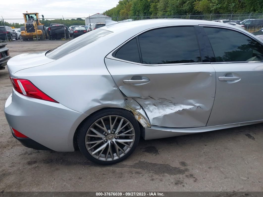 2015 Lexus Is 250   Серебряный vin: JTHCF1D23F5028849