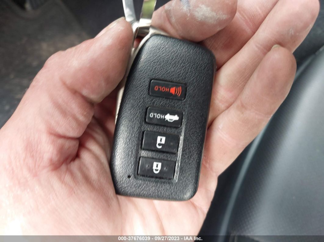 2015 Lexus Is 250   Серебряный vin: JTHCF1D23F5028849