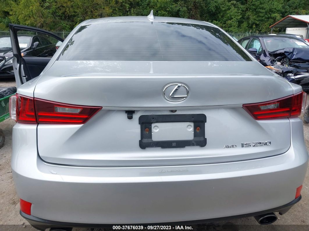 2015 Lexus Is 250   Серебряный vin: JTHCF1D23F5028849