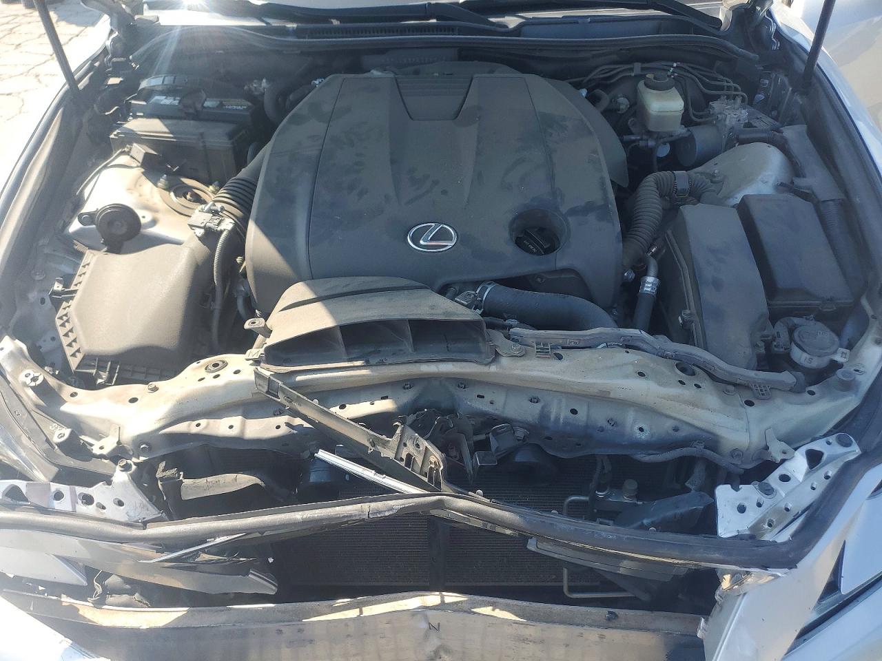 2015 Lexus Is 250 Серебряный vin: JTHCF1D23F5028849